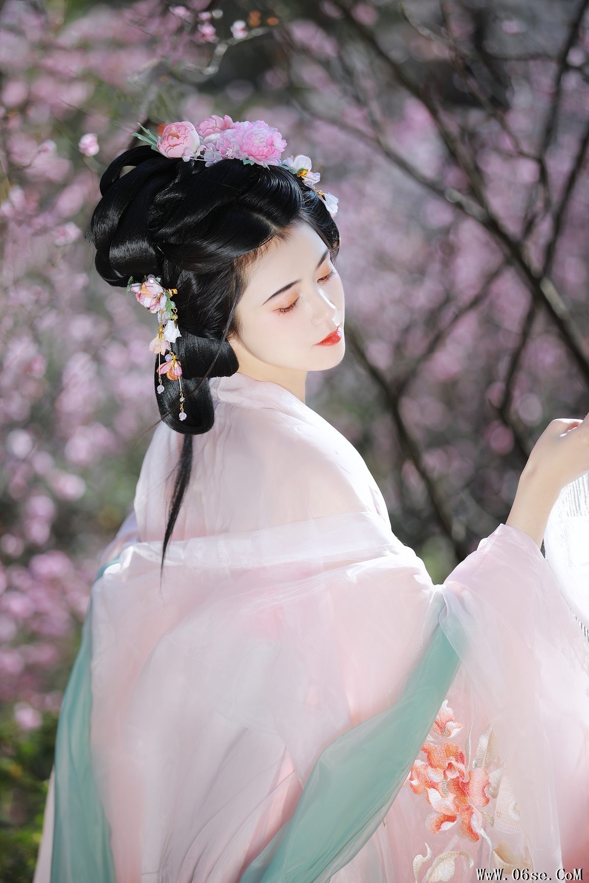 图片[8]-YiTuYu艺图语 Vol.3732 Wu Sui[28P]-六色网