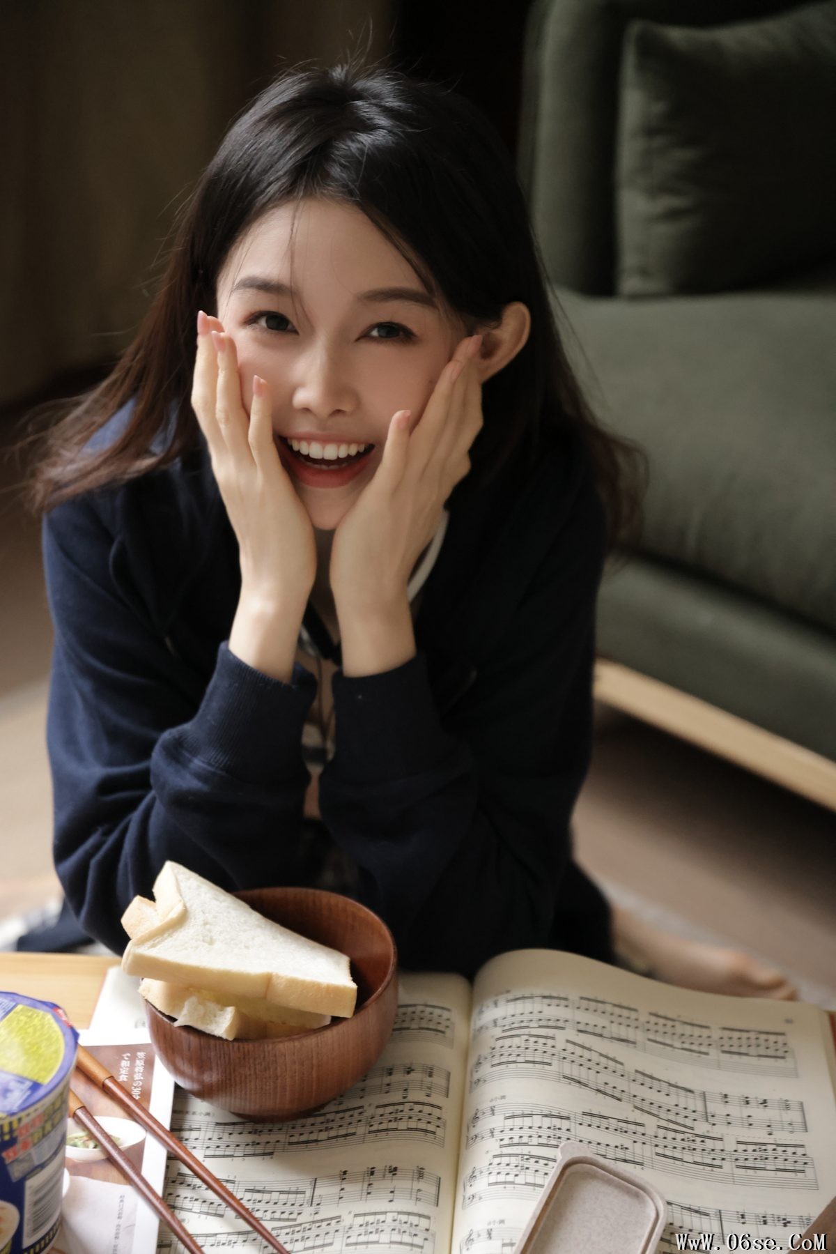 图片[11]-YiTuYu艺图语 Vol.3354 A Miao de Fan Fan[27P]-六色网