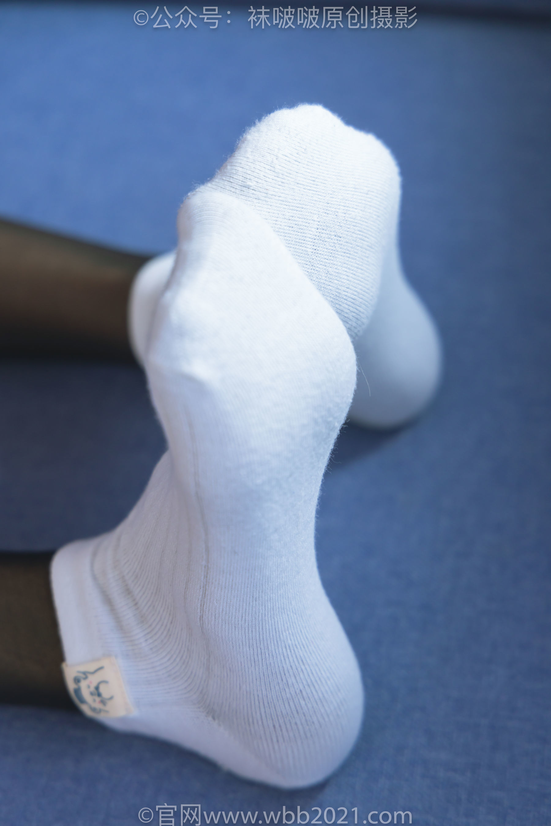 图片[51]-BoBoSocks袜啵啵 No.437 稚予 -女仆装、人字拖、薄黑丝、白棉袜、裸足[140P]-六色网