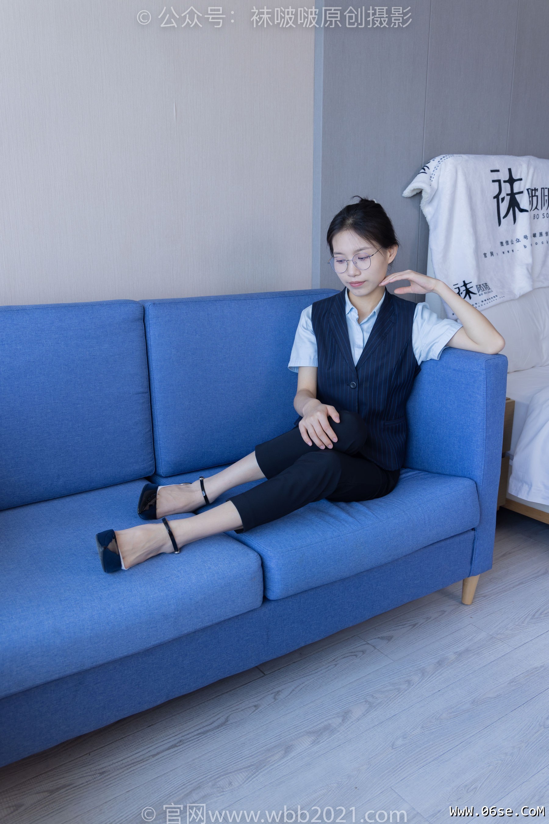 图片[74]-BoBoSocks袜啵啵 No.413 芝士 -高跟鞋、白色吊带船袜、银行制服[145P]-六色网