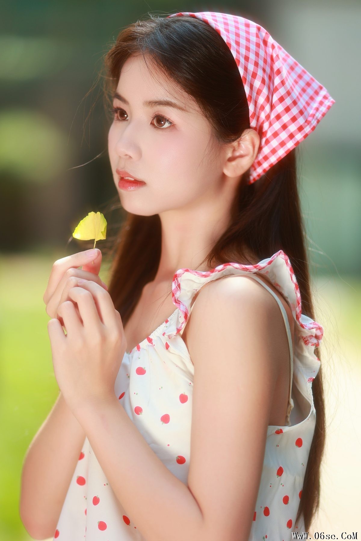 图片[33]-YiTuYu艺图语 Vol.5230 Xiao Du Tong Xue[57P]-六色网