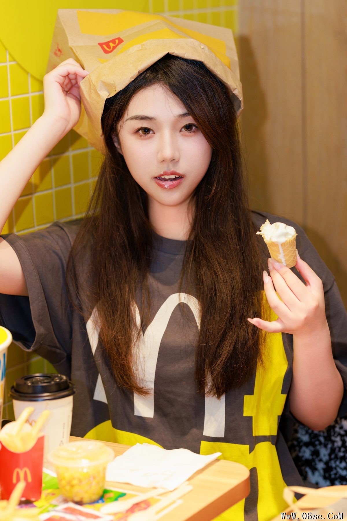 图片[17]-YiTuYu艺图语 Vol.5002 Pei Tong Xue[24P]-六色网
