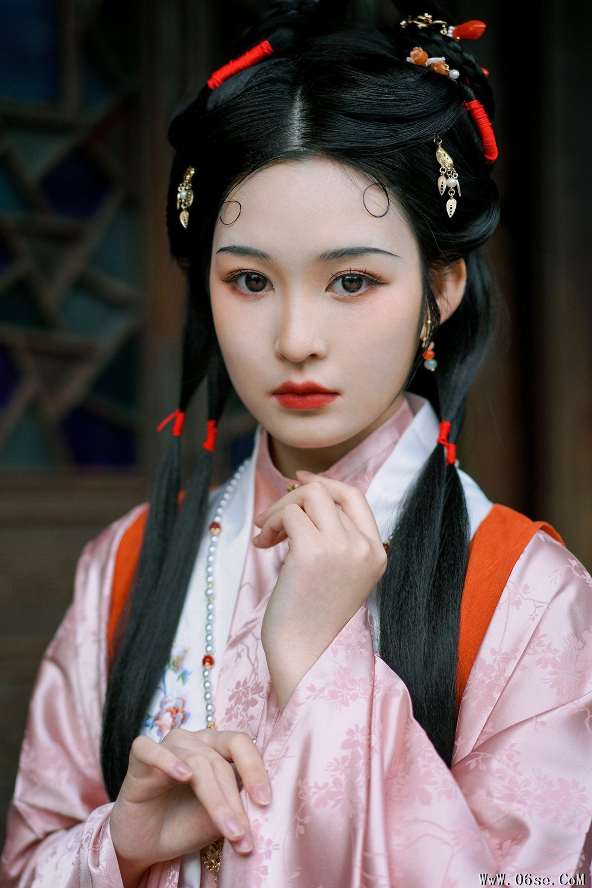 YiTuYu艺图语 Vol.3769 Ai Tan Xian De Xia Shang Zhou[23P]-六色网