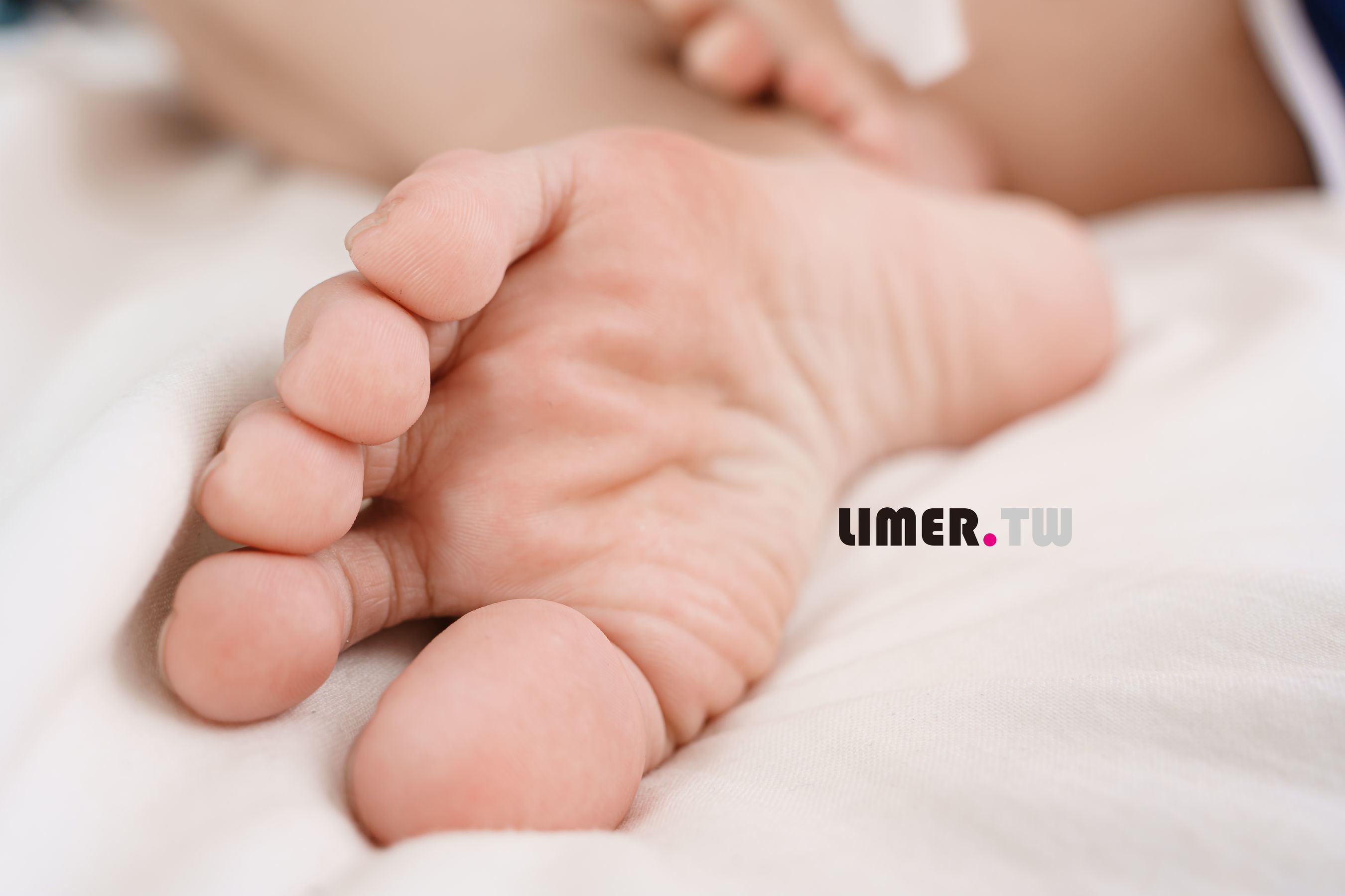 图片[16]-Limerence原创 No.090 7bao 体育服下 裸足＆白丝[86P]-六色网