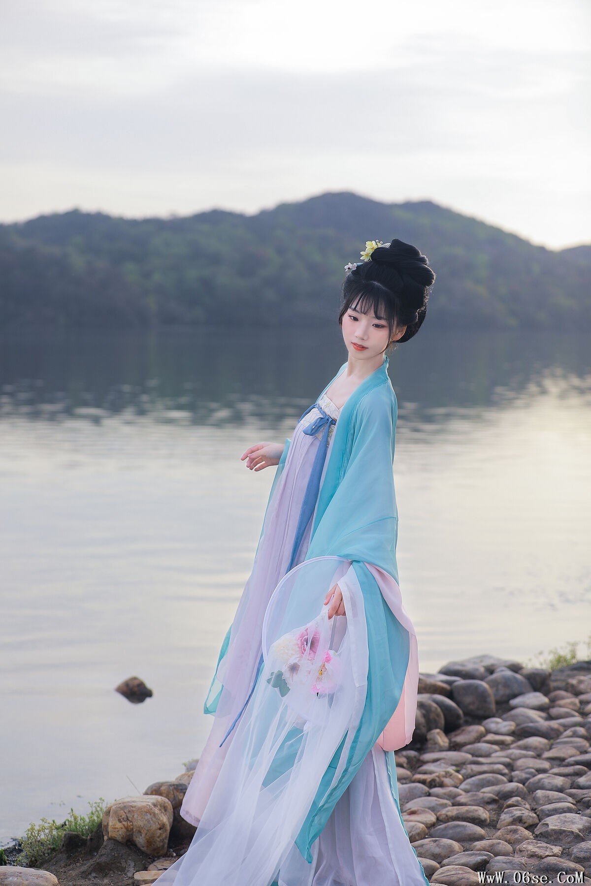 图片[20]-YiTuYu艺图语 Vol.7164 Zhou Zhou Ay[24P]-六色网