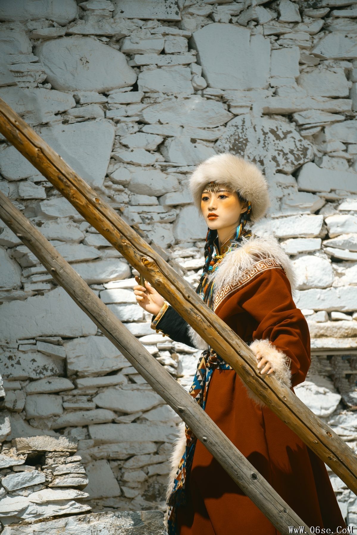 图片[19]-YiTuYu艺图语 Vol.4337 Wei Wei[41P]-六色网
