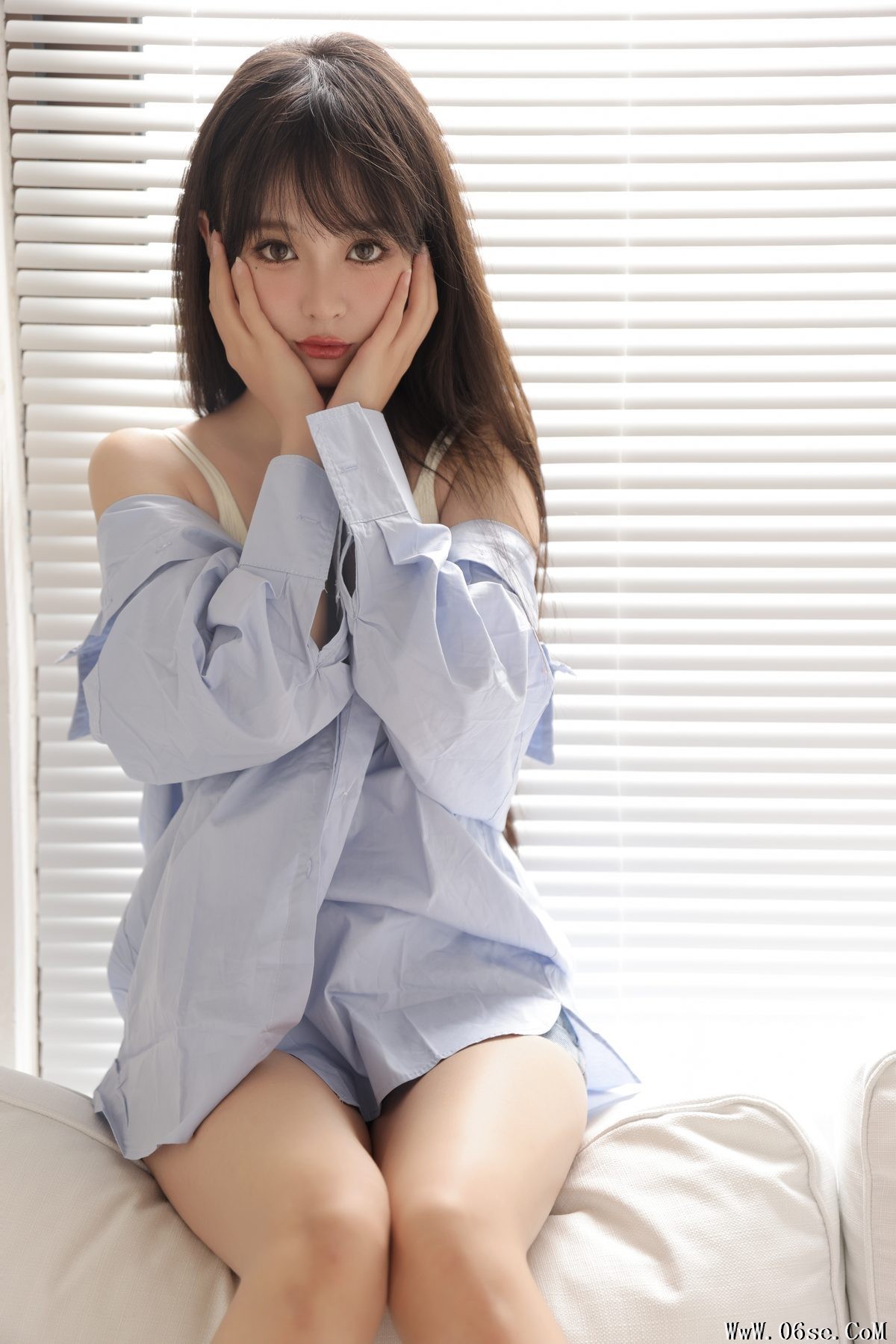 图片[26]-YiTuYu艺图语 Vol.4193 Yi Tiao Lan Chong[32P]-六色网