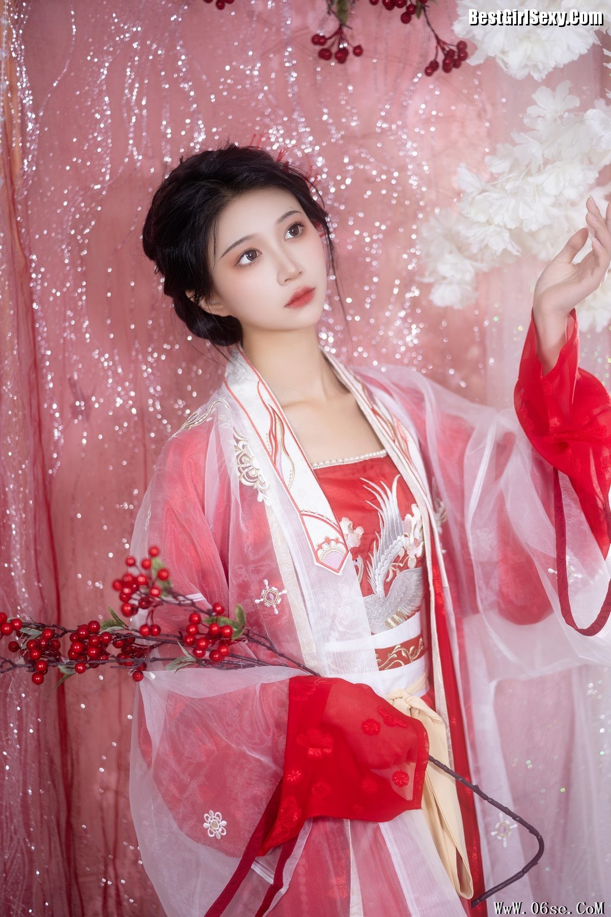 图片[16]-YiTuYu艺图语 Vol.4080 Qi Luo Sheng De Xiao Su Su[27P]-六色网