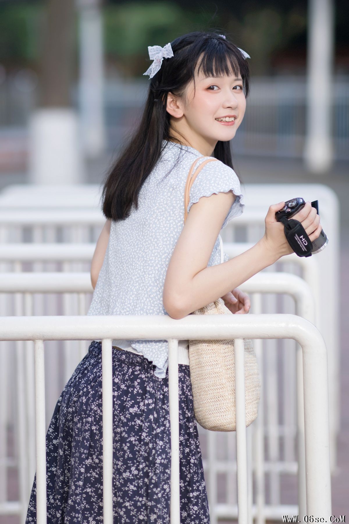 图片[15]-YiTuYu艺图语 Vol.3256 Ce Er Qing Xin Ting[21P]-六色网
