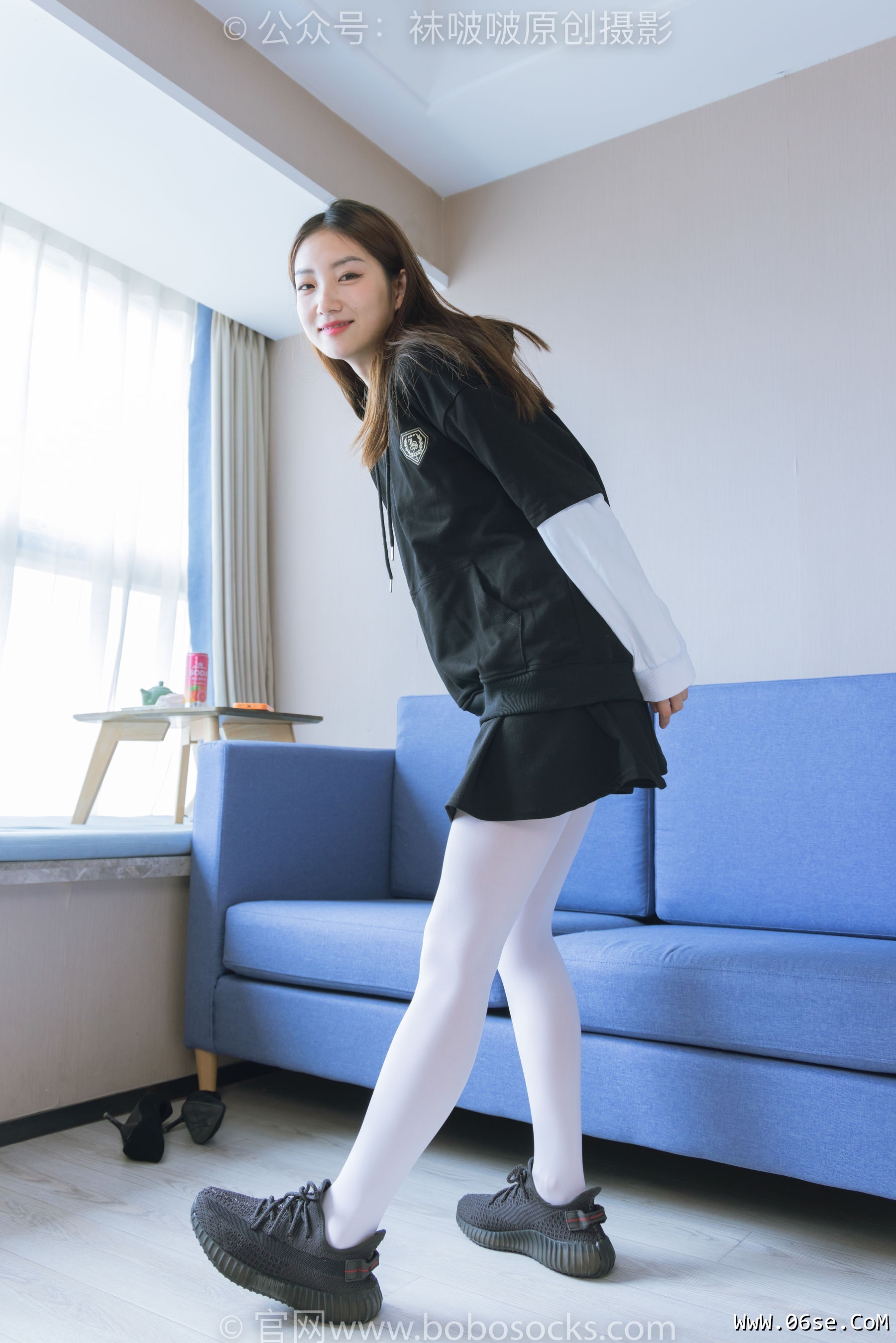 图片[24]-BoBoSocks袜啵啵 No.214 小沫 -黑色运动鞋、厚白丝[142P]-六色网