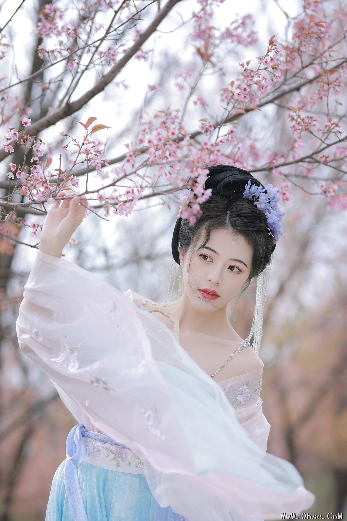 图片[23]-YiTuYu艺图语 Vol.5908 Gua Zao Xiao Yang[23P]-六色网