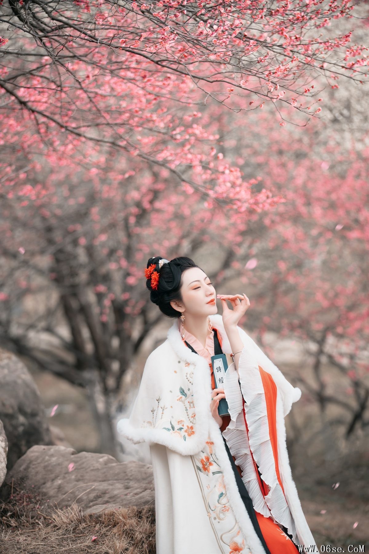图片[28]-YiTuYu艺图语 Vol.3738 Yan Ru Yu[45P]-六色网