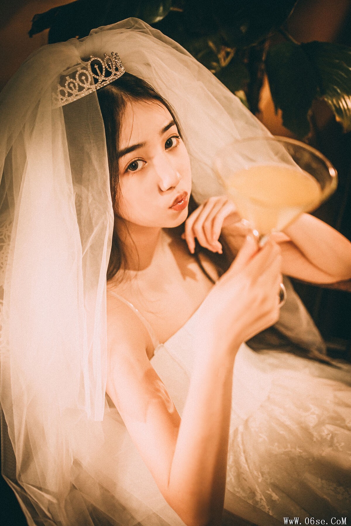 图片[5]-YiTuYu艺图语 Vol.6564 Yi Yu He Bao Dan[33P]-六色网