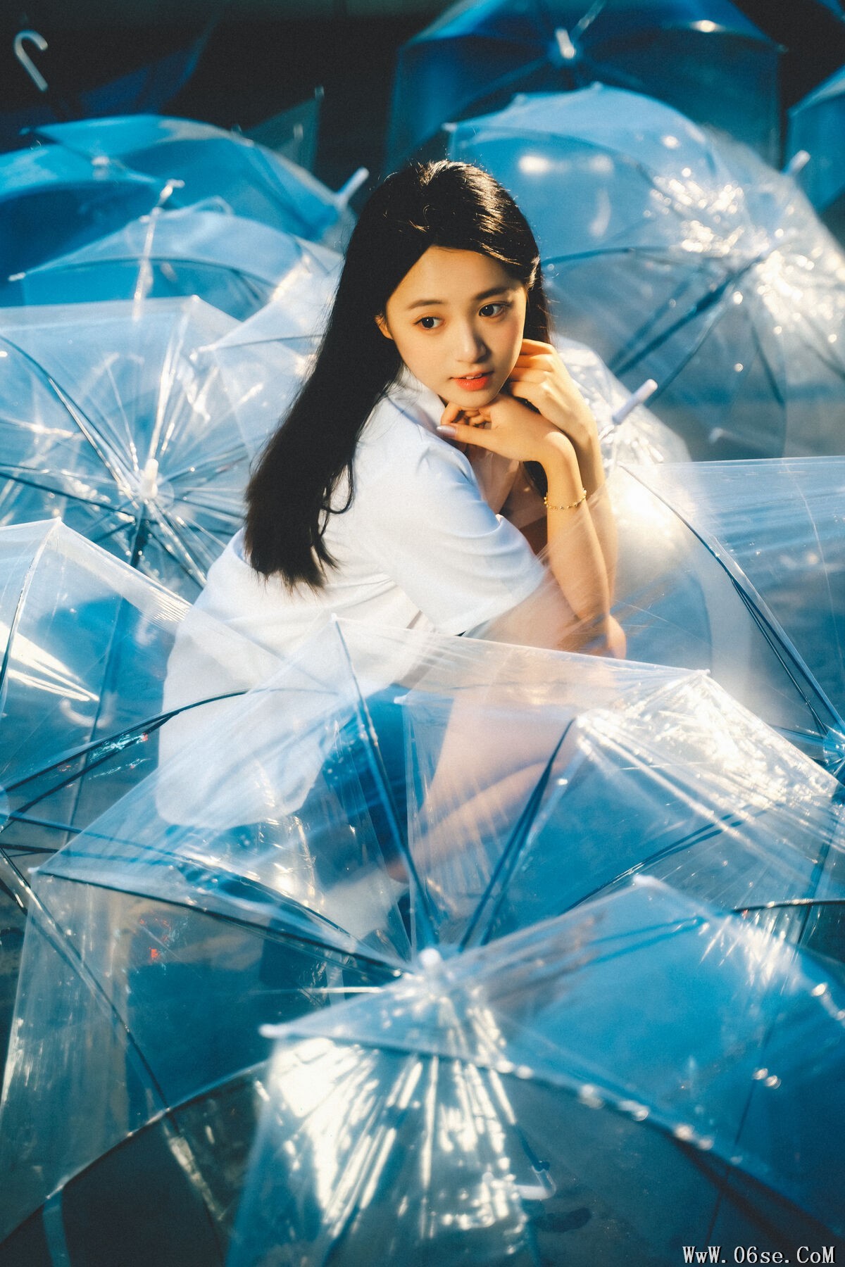图片[16]-YiTuYu艺图语 Vol.7610 Xiao Yi[28P]-六色网