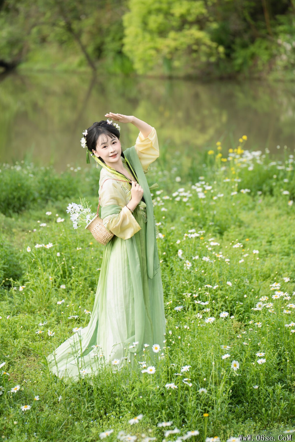 图片[16]-YiTuYu艺图语 Vol.7049 Jiao Yi Zhi Sui Sui[23P]-六色网