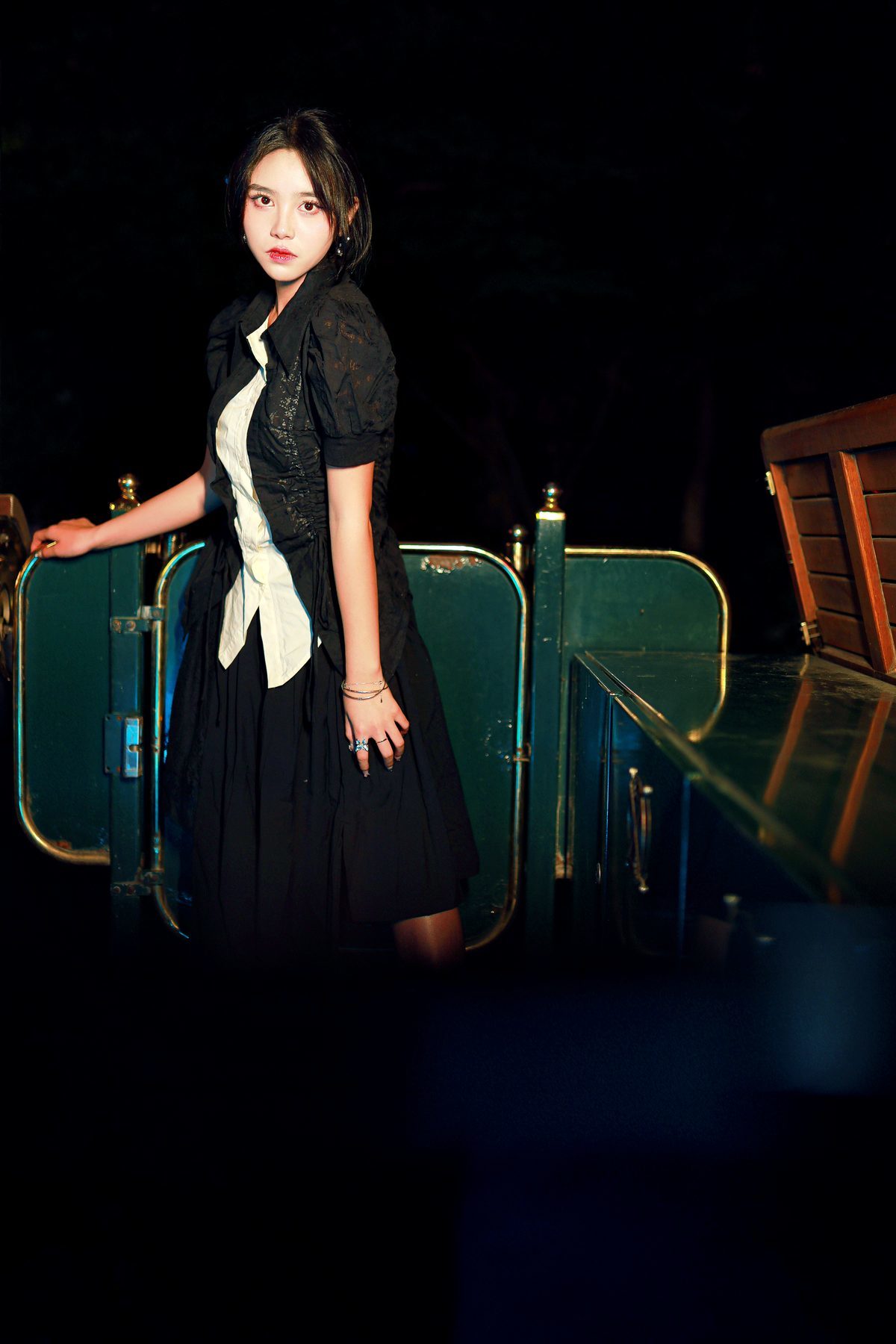 图片[13]-YiTuYu艺图语 Vol.5339 Jiu Yue[24P]-六色网