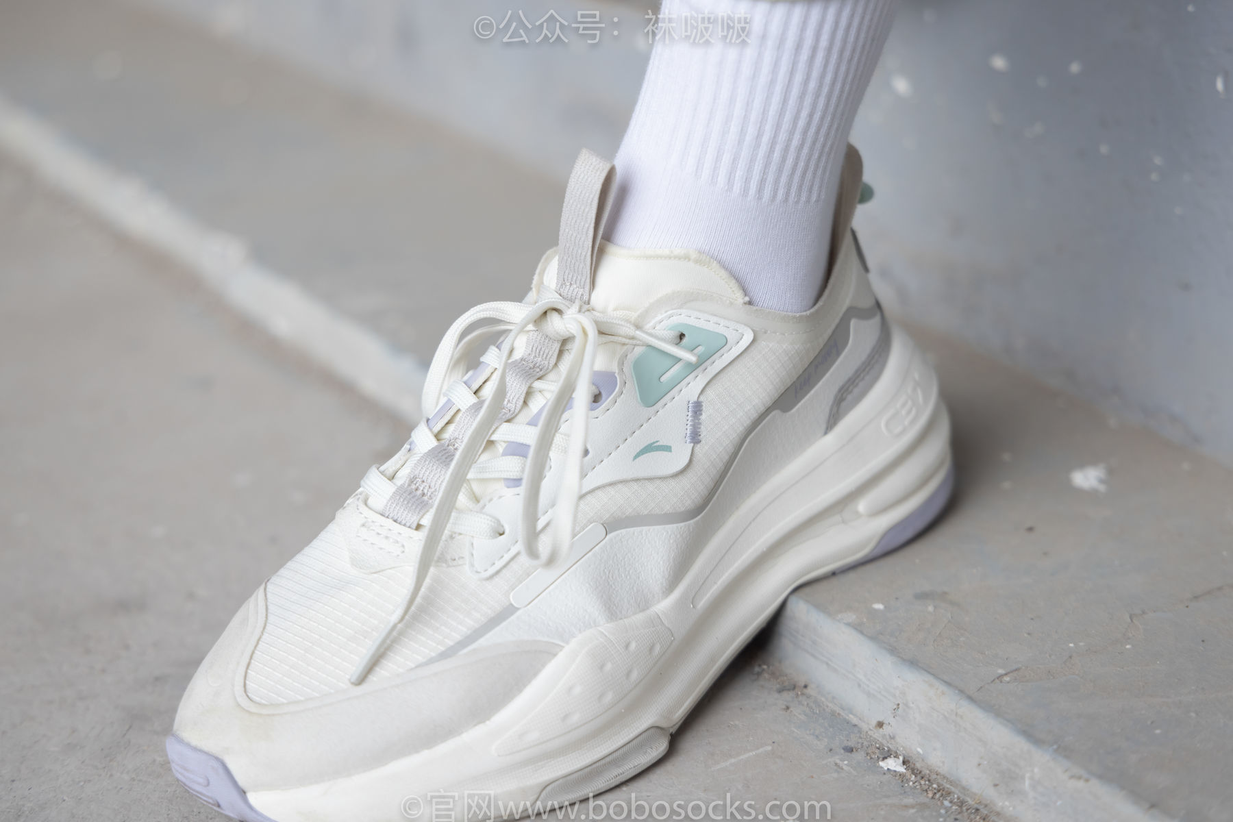 图片[18]-BoBoSocks袜啵啵 No.025 熊熊-安踏运动鞋、白色棉袜、裸足[146P]-六色网