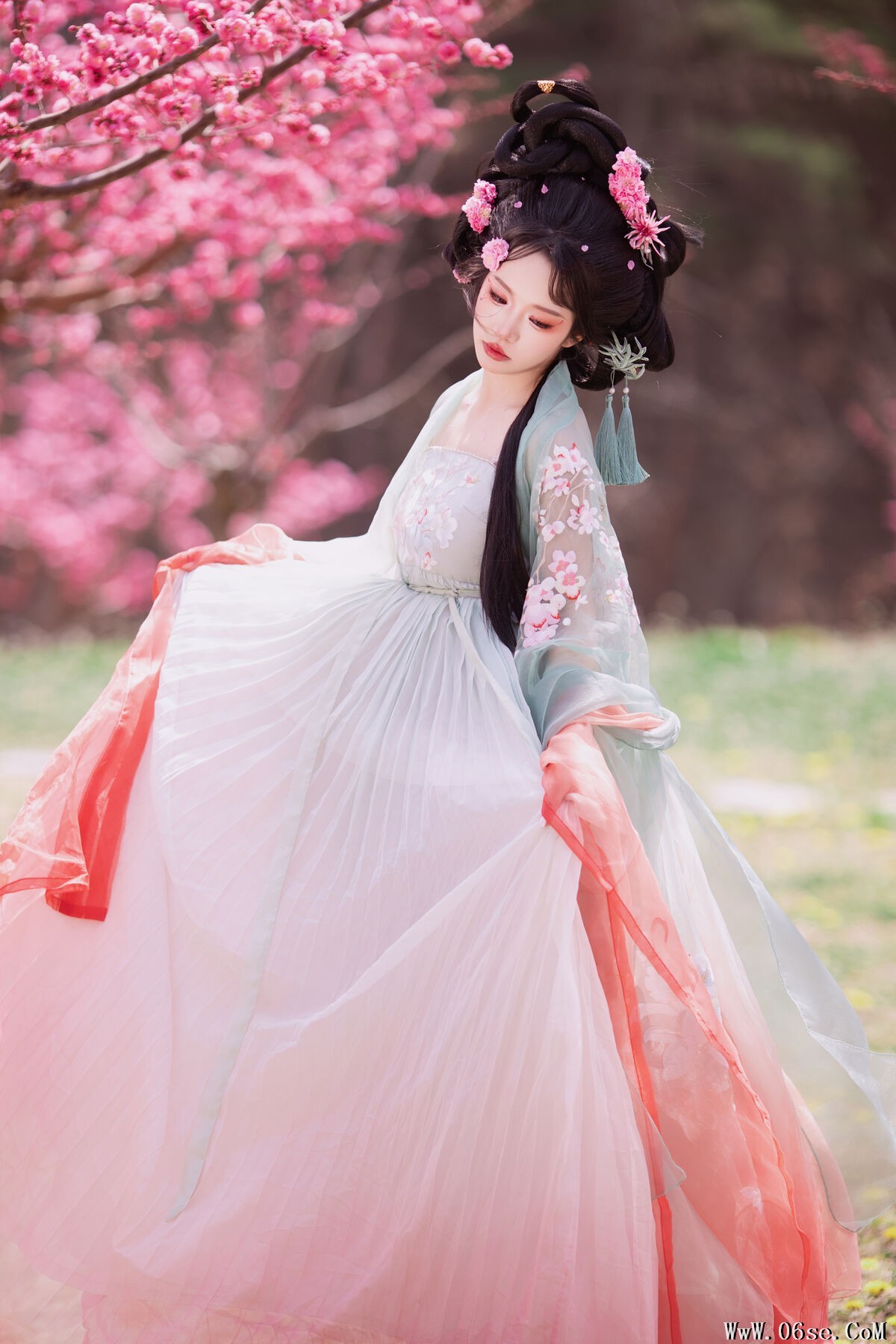 图片[18]-YiTuYu艺图语 Vol.6833 Huan Huan[23P]-六色网