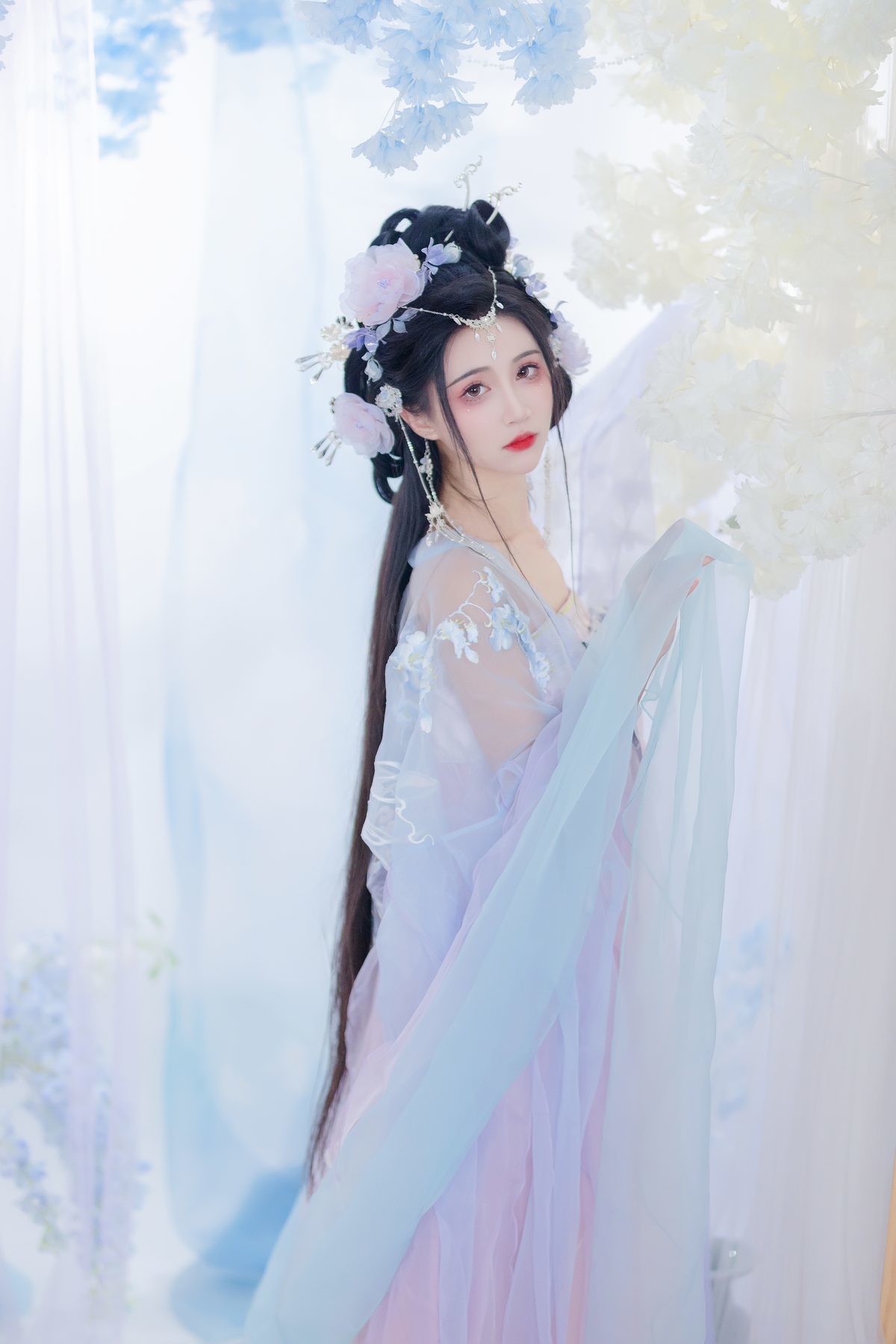 图片[4]-YiTuYu艺图语 Vol.5599 Qi Luo Sheng De Xiao Su Su[31P]-六色网