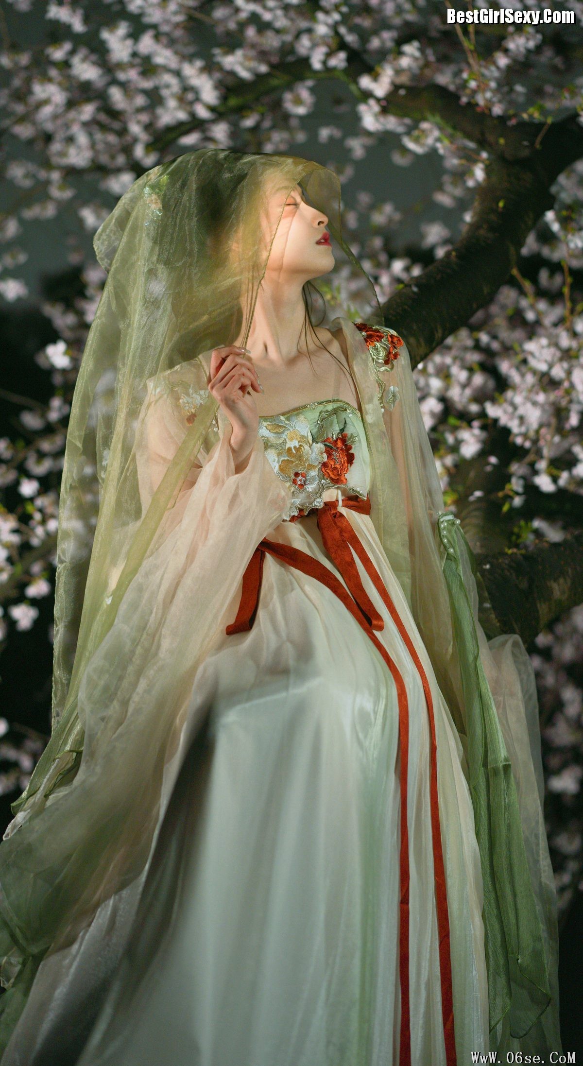 图片[24]-YiTuYu艺图语 Vol.4025 Shu Li[24P]-六色网