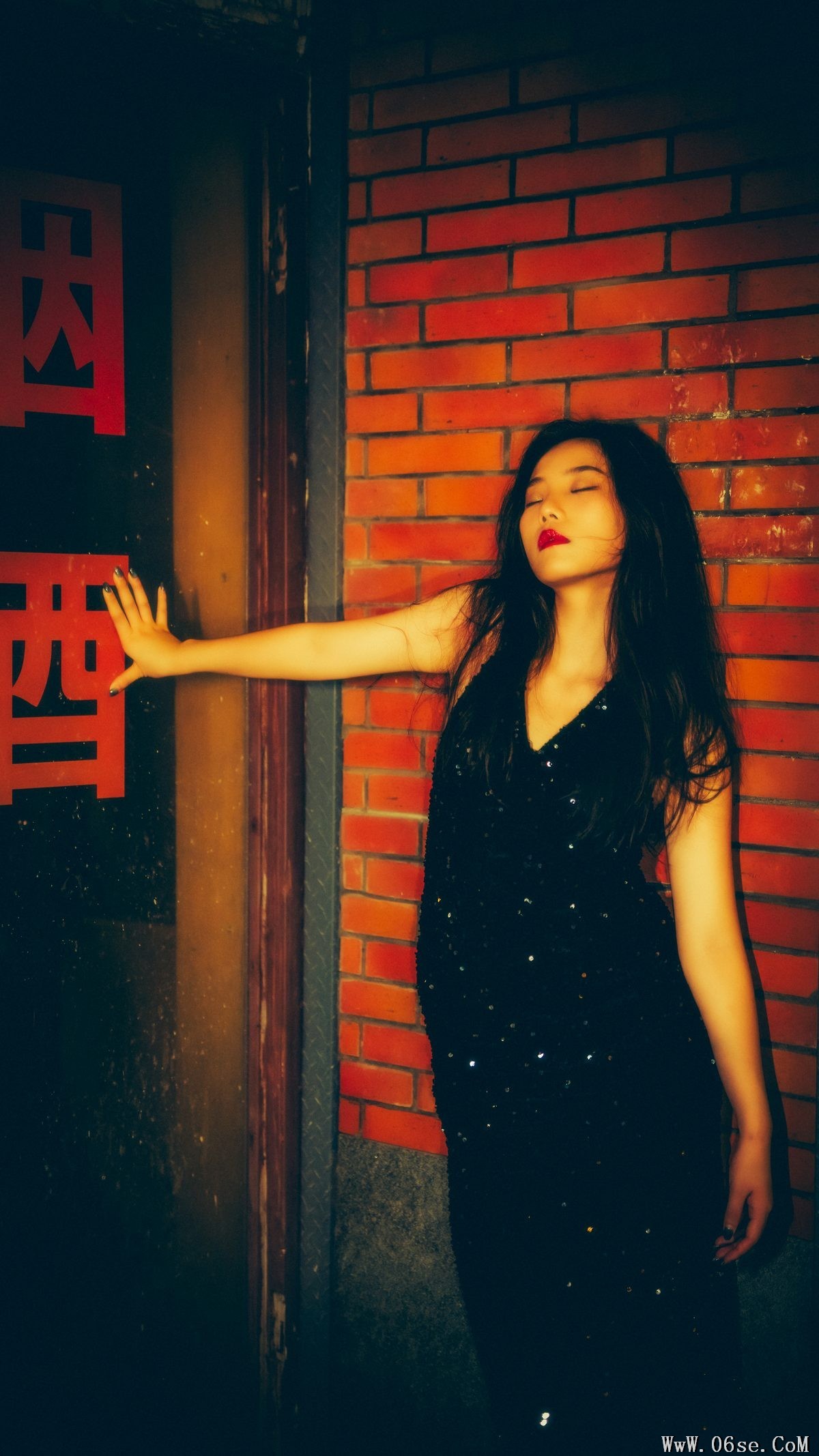 图片[37]-YiTuYu艺图语 Vol.5625 Man[39P]-六色网