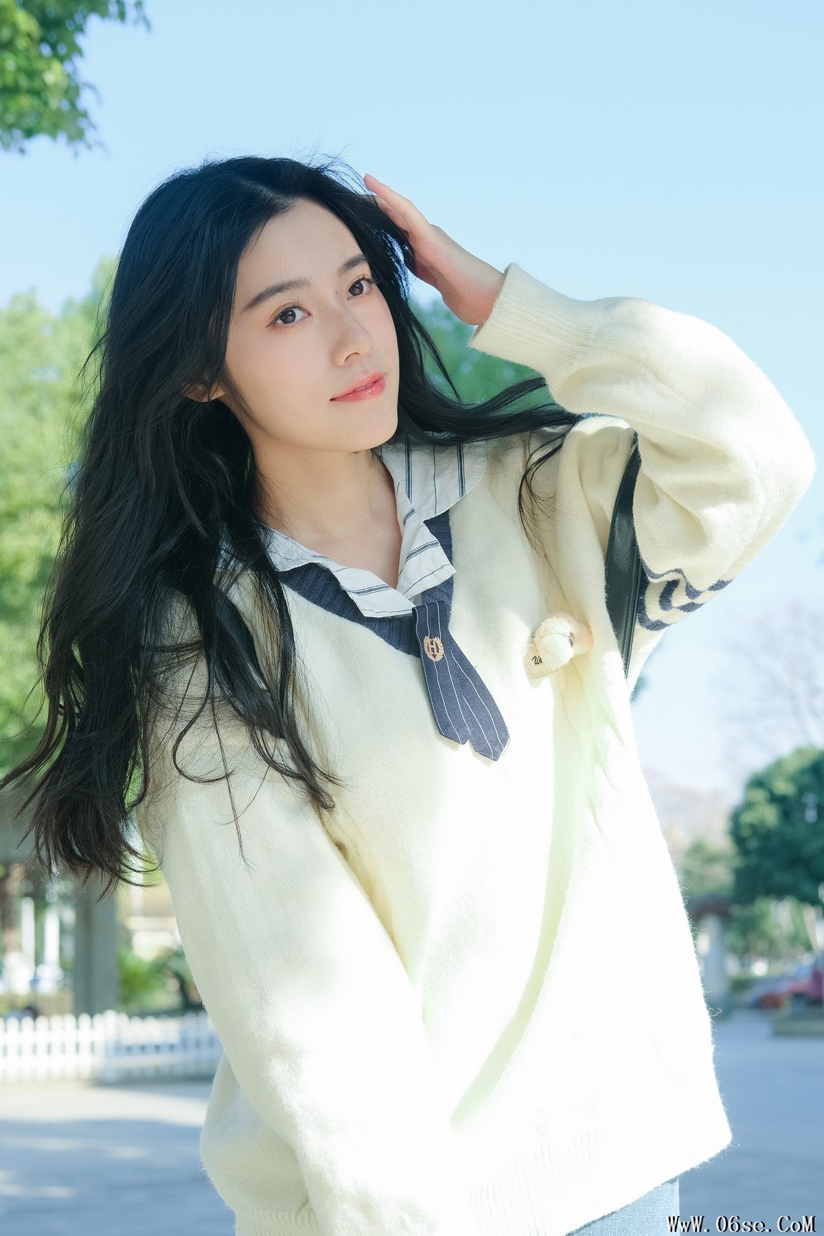 图片[18]-YiTuYu艺图语 Vol.3690 Jing Jing Jing[33P]-六色网