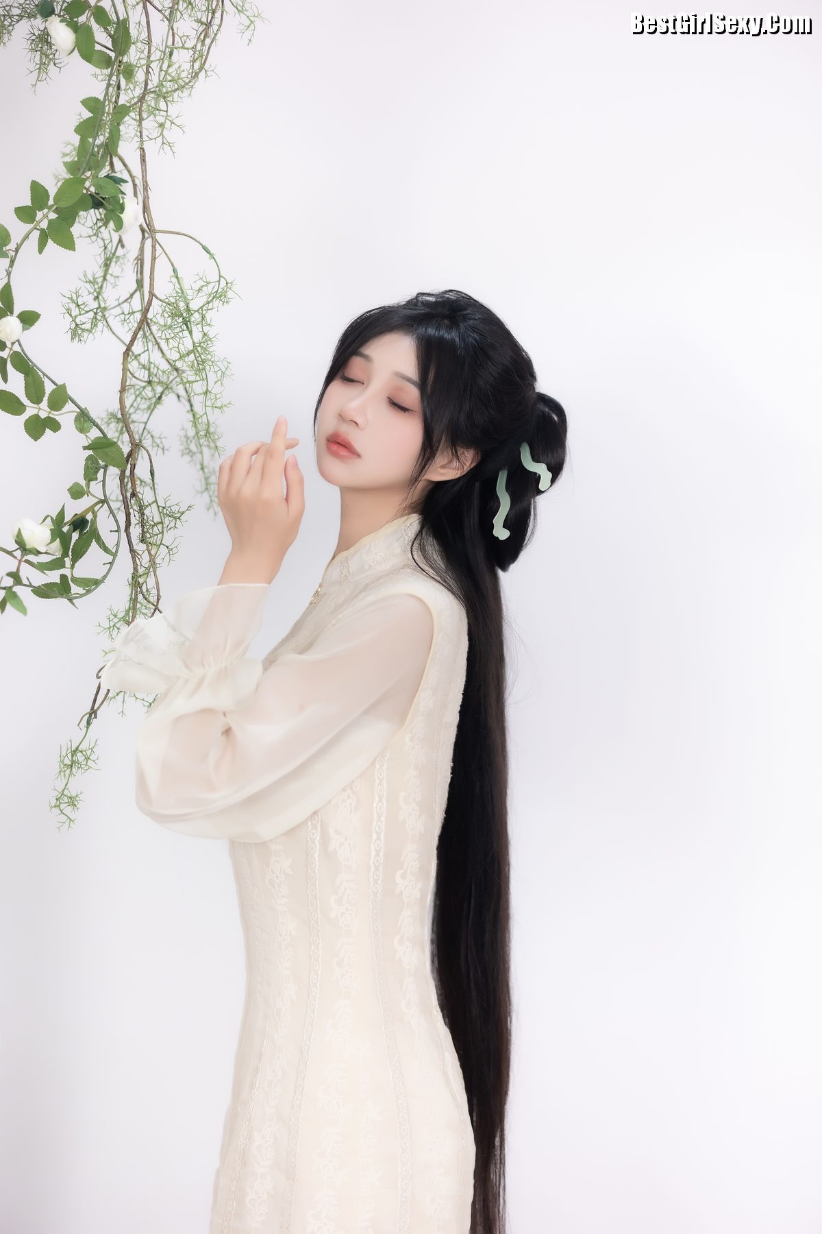 图片[7]-YiTuYu艺图语 Vol.3929 Qi Luo Sheng De Xiao Su Su[28P]-六色网
