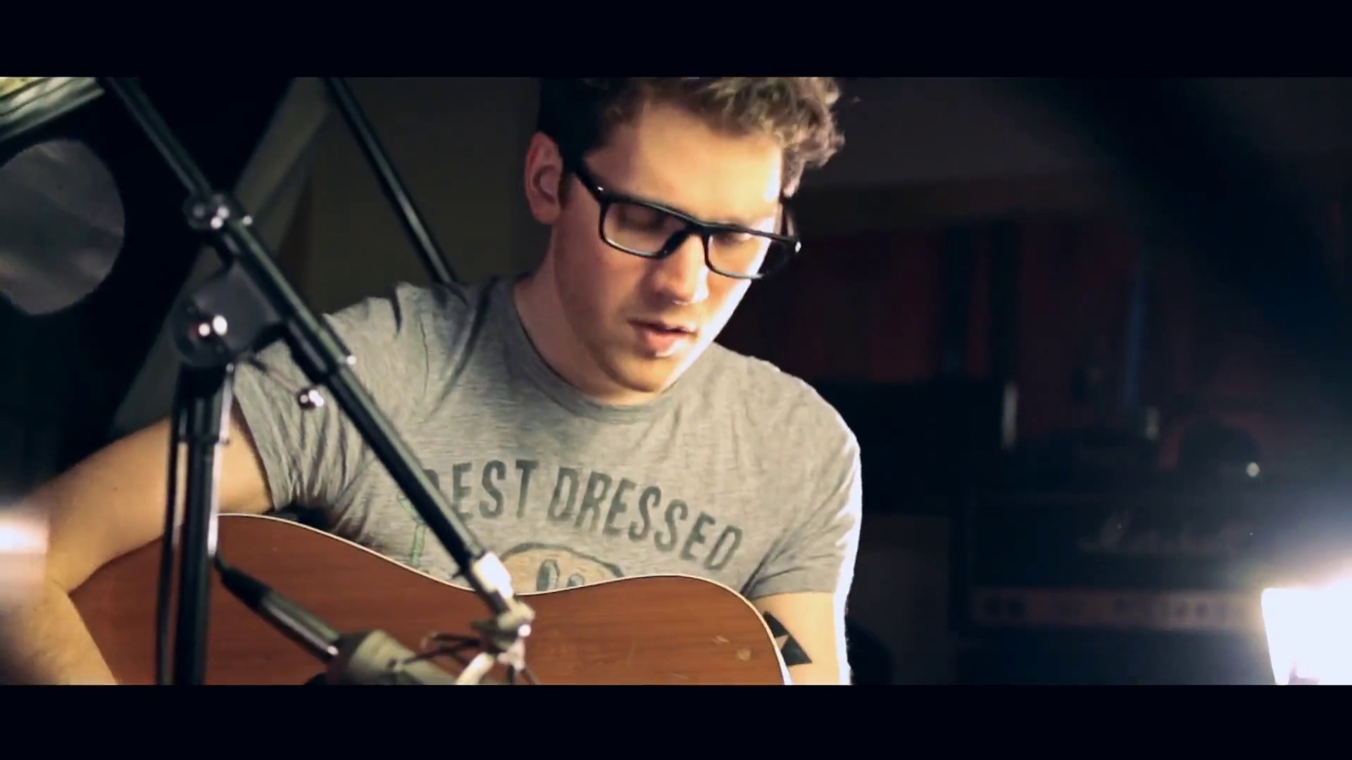 alexgoot联手jadafacer翻唱coldplay经典作thescientist女声为主歌声