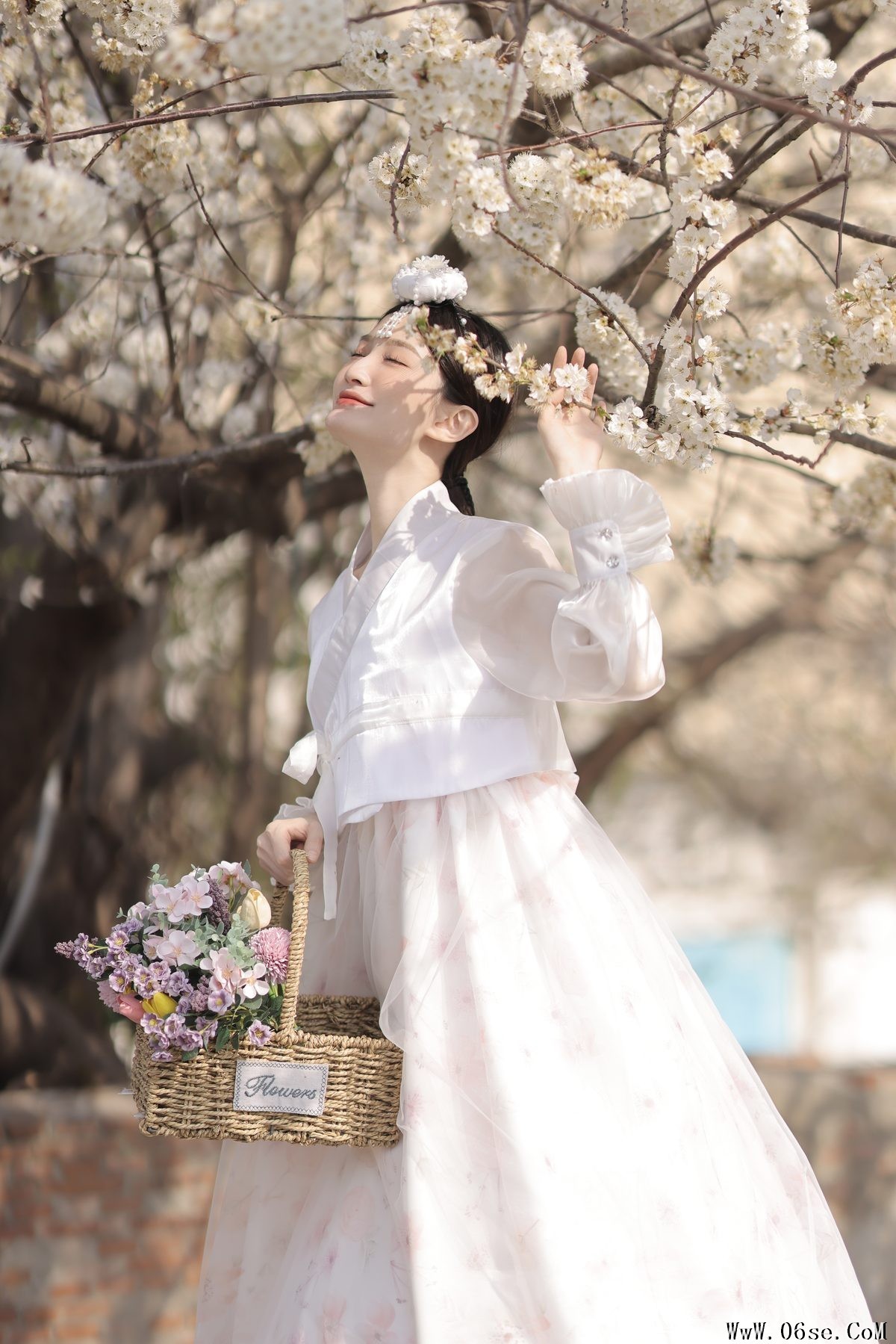 图片[22]-YiTuYu艺图语 Vol.3876 Xiao Duo Duo Yao Bao Fu[47P]-六色网