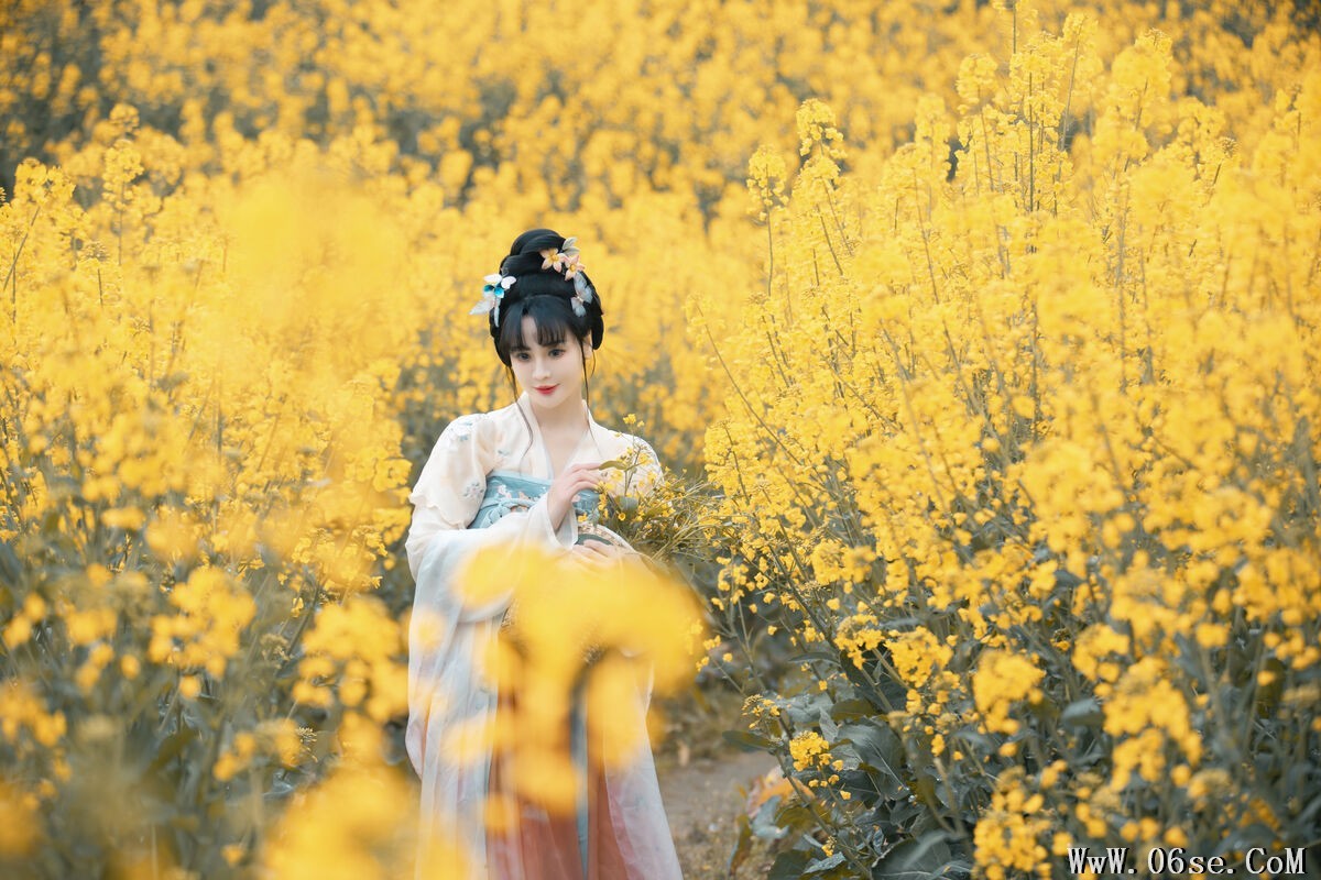 图片[33]-YiTuYu艺图语 Vol.6666 Miao Su Su[49P]-六色网