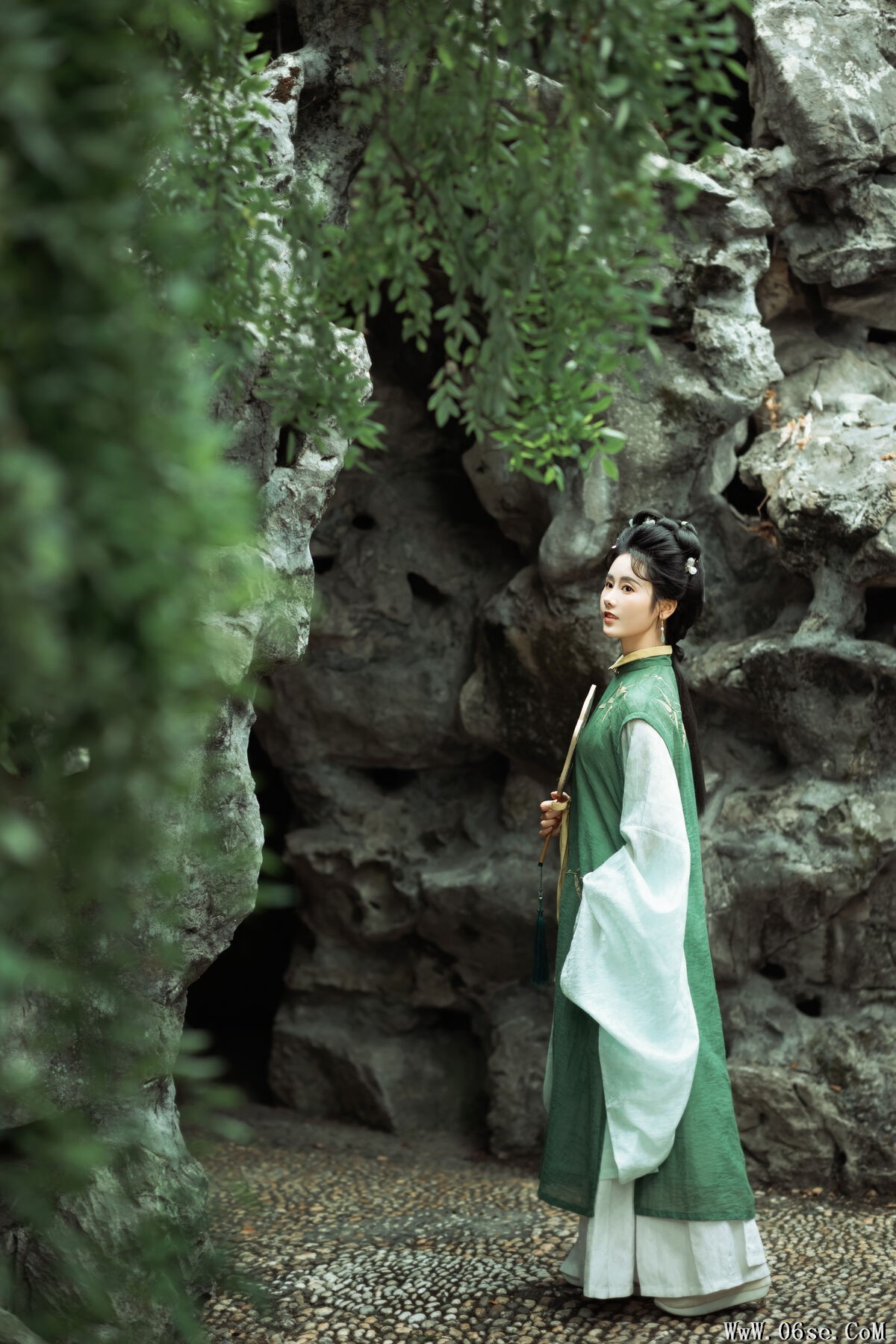 图片[13]-YiTuYu艺图语 Vol.7720 Ren Jian Yue-su Chen[36P]-六色网