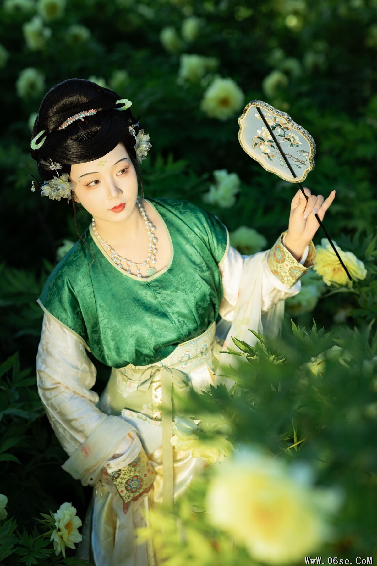 图片[26]-YiTuYu艺图语 Vol.7360 Hu Tu Tu Tu Tu Tu[35P]-六色网