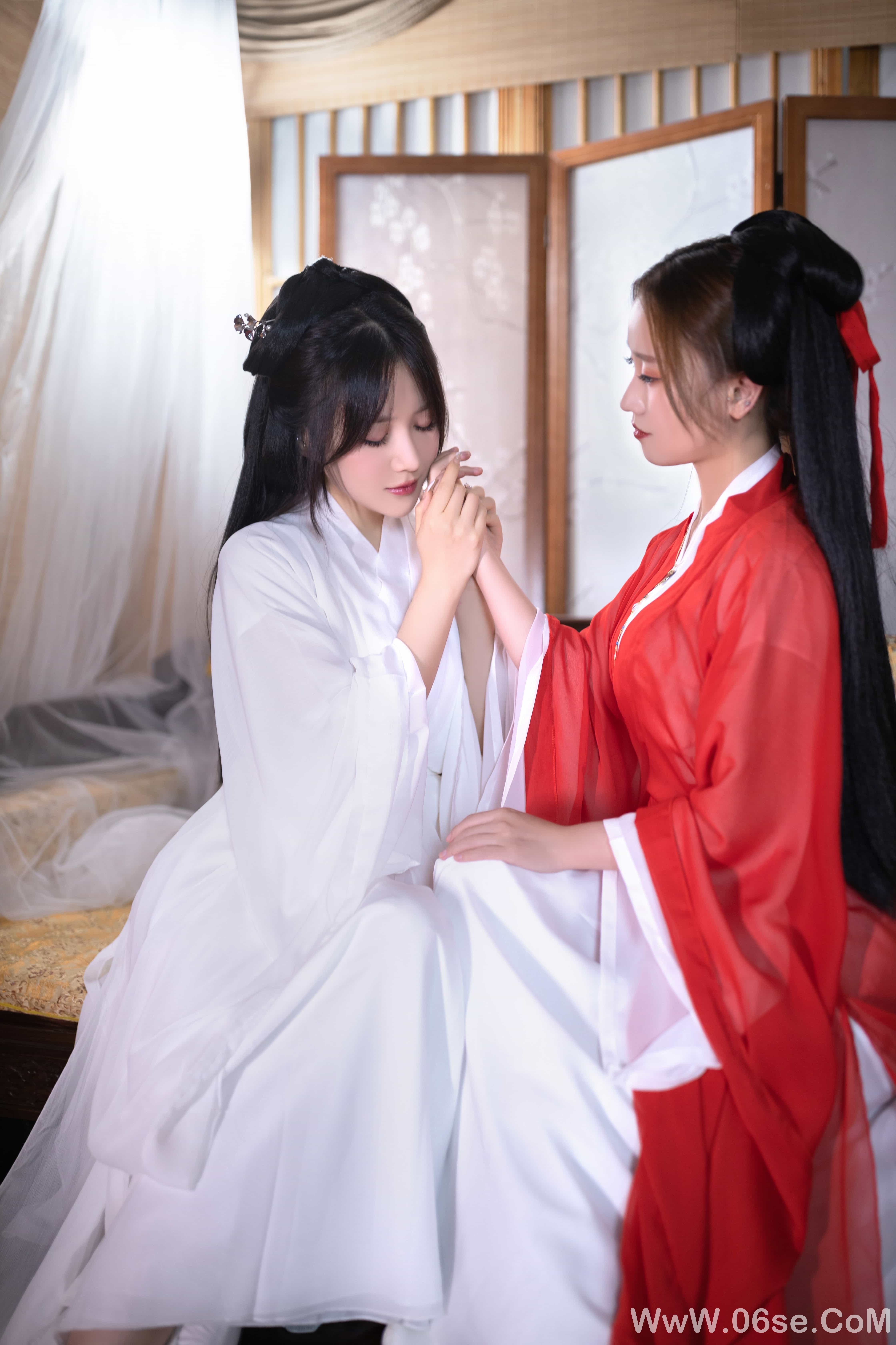 图片[22]-秀人名模鱼子酱Fish内部私购未上架《双女古装剧情》写真[153P]-六色网