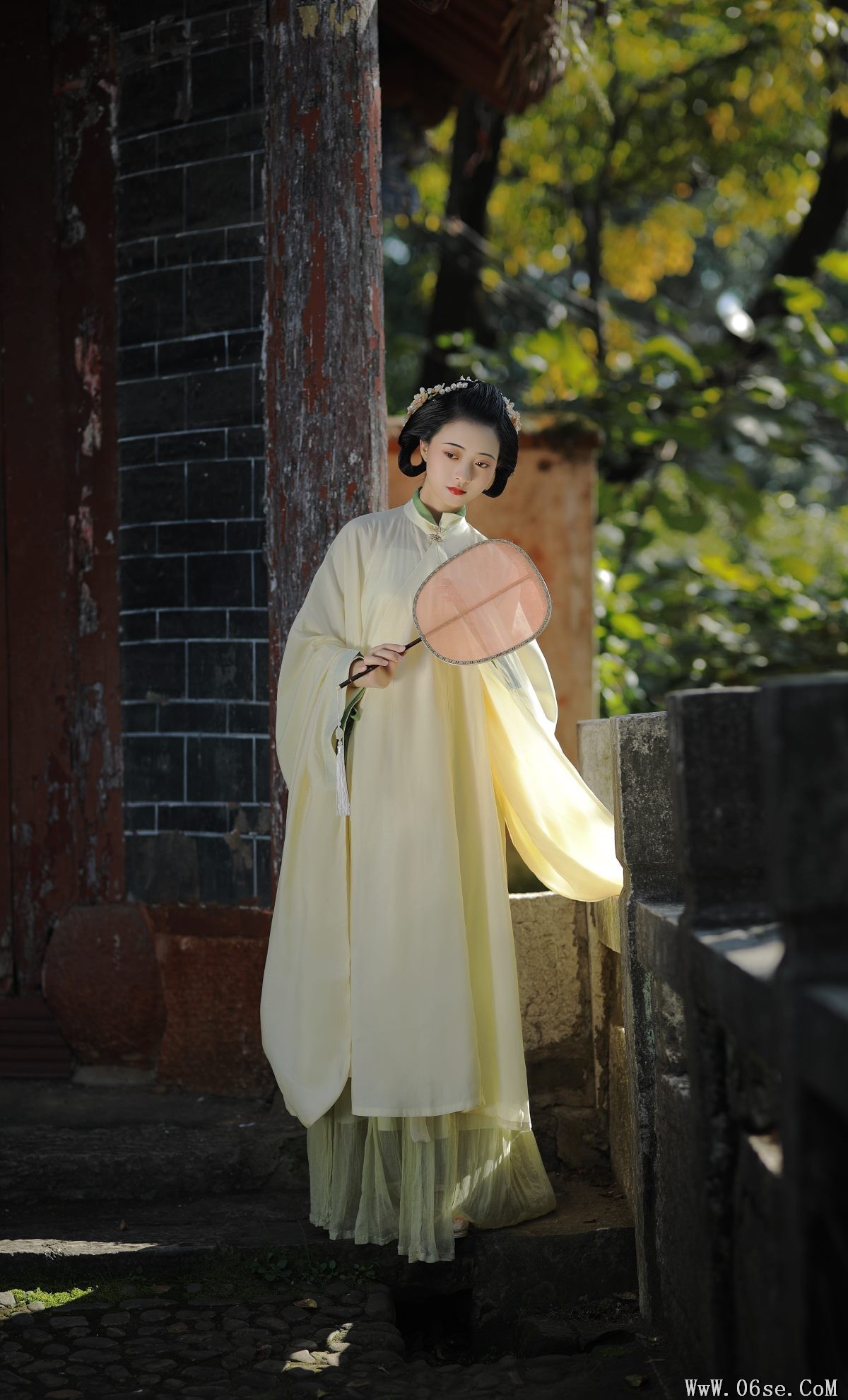 图片[9]-YiTuYu艺图语 Vol.3099 YunFleur[41P]-六色网