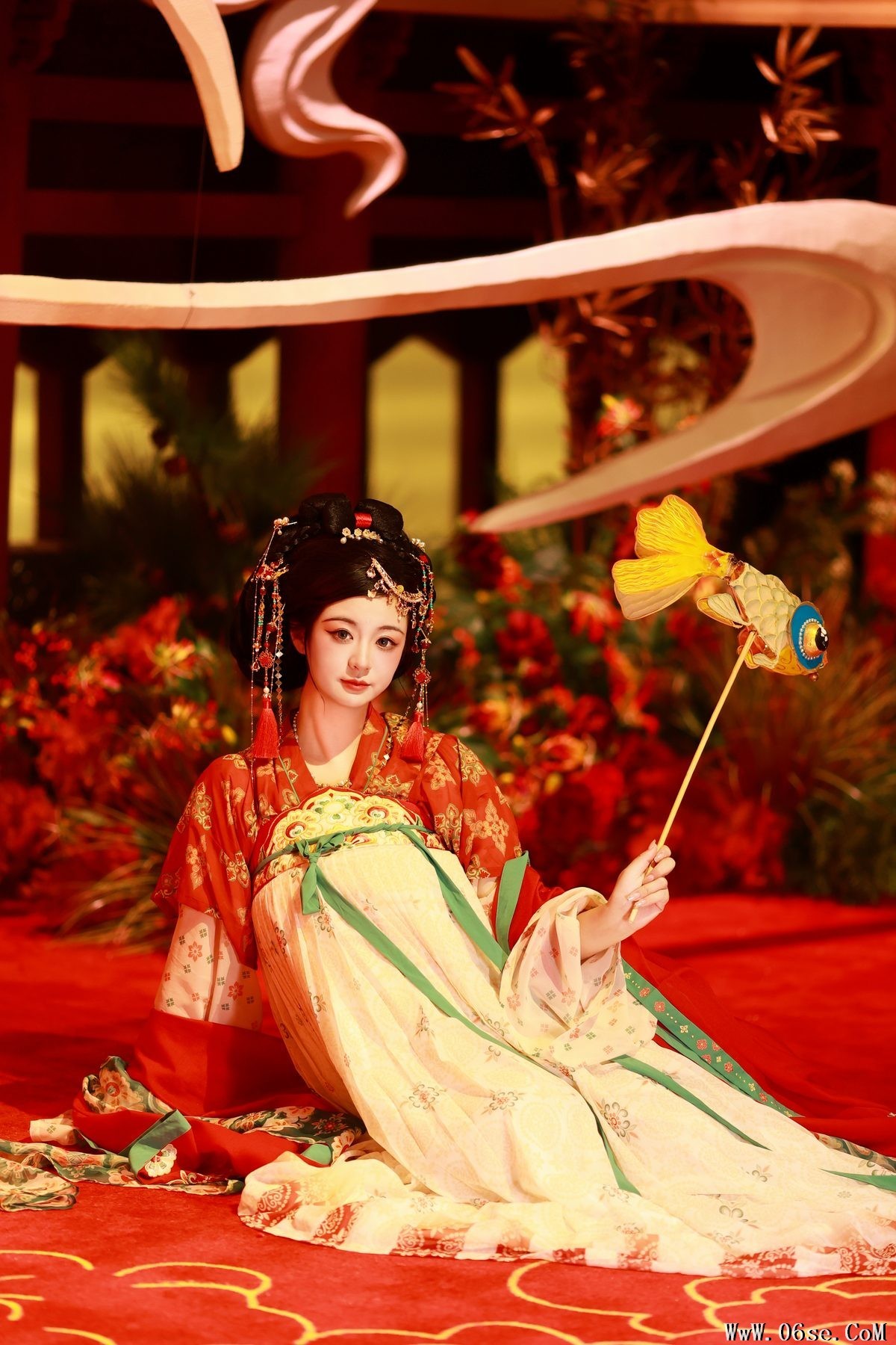 图片[33]-YiTuYu艺图语 Vol.5514 Bu Ke Ai De He He[43P]-六色网