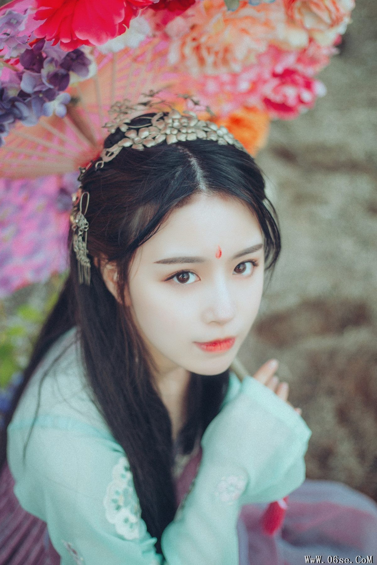 图片[33]-YiTuYu艺图语 Vol.4149 Gong Zi Bu Huai[37P]-六色网