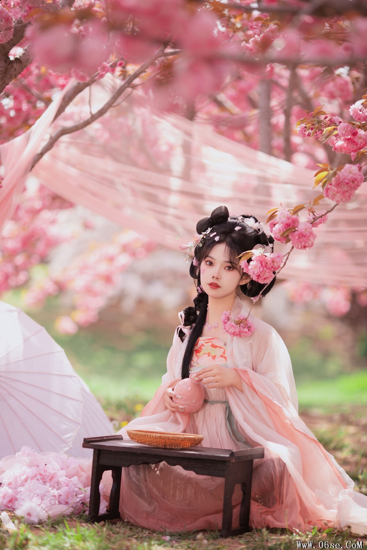 图片[20]-YiTuYu艺图语 Vol.7087 Wan Yi[27P]-六色网