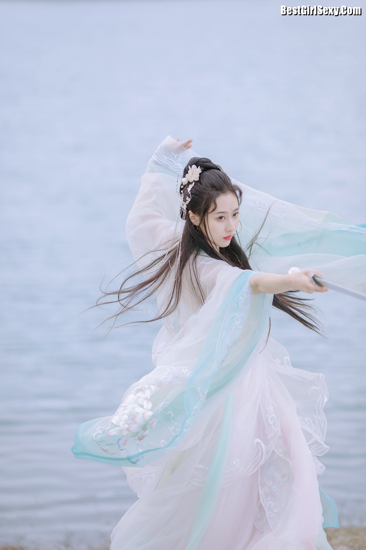 图片[7]-YiTuYu艺图语 Vol.4105 Chu Yuan Yuan[25P]-六色网