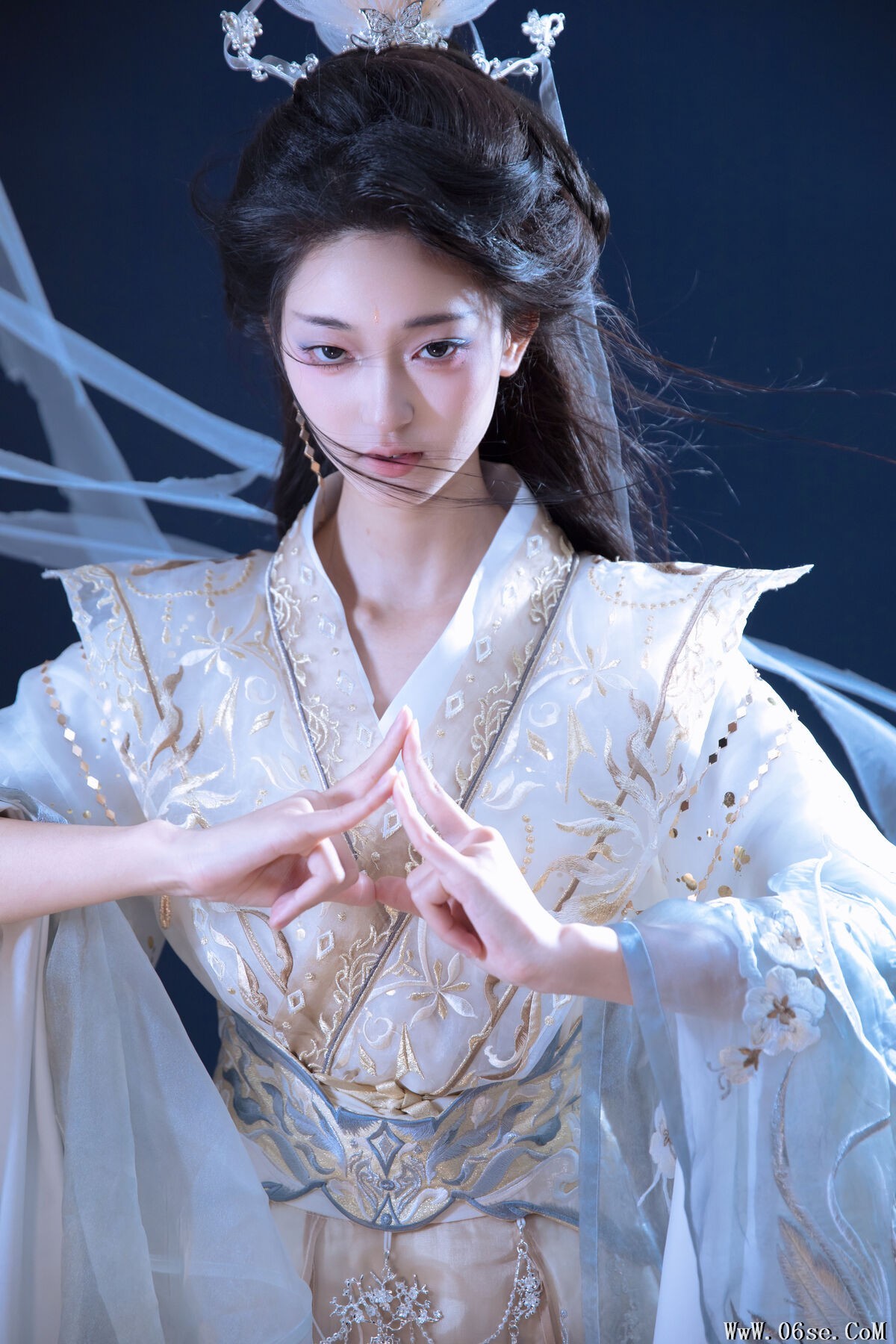 图片[16]-YiTuYu艺图语 Vol.7417 Leng Ku Wang Ye[23P]-六色网