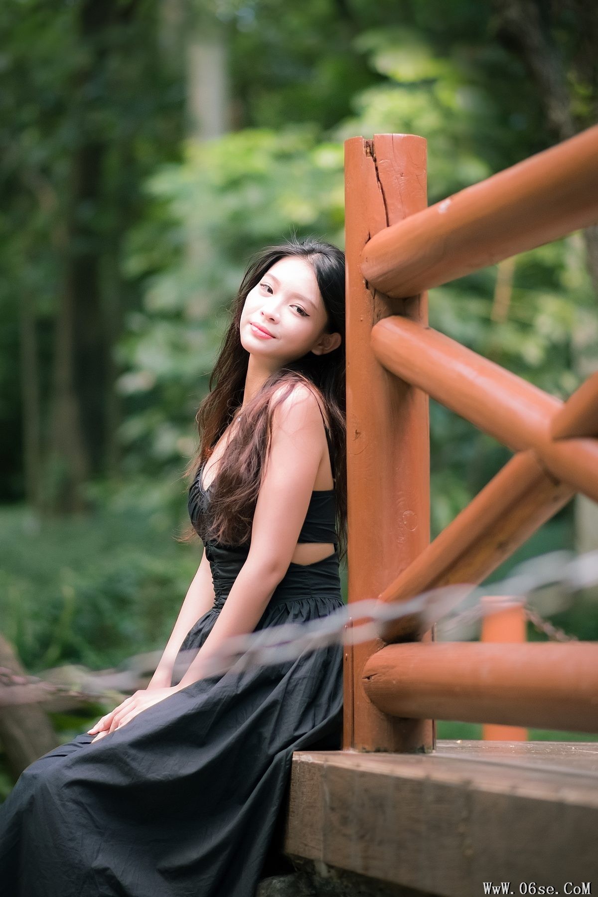 图片[19]-YiTuYu艺图语 Vol.4944 Xiao Qiu[33P]-六色网