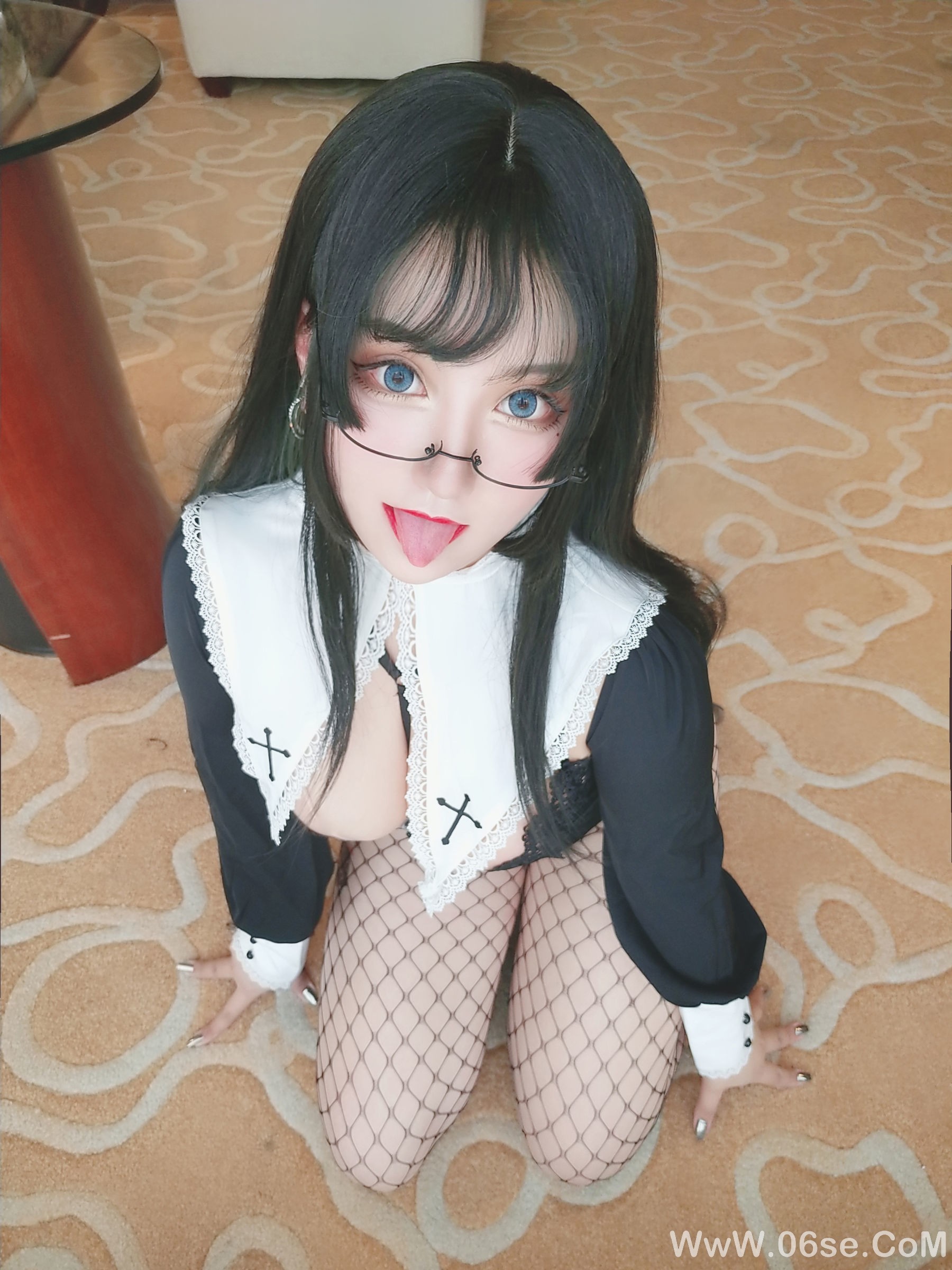 图片[11]-夏鸽鸽不想起床 修女[40P]-六色网