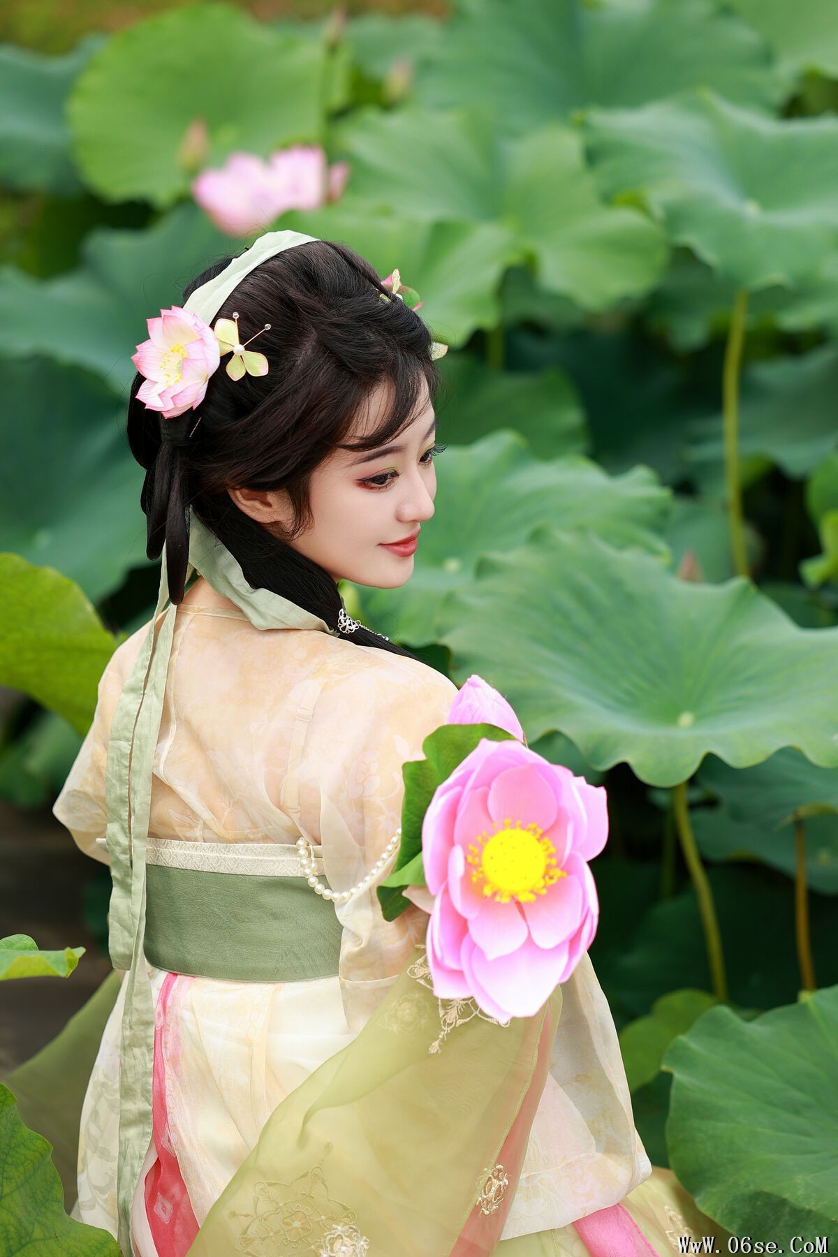 图片[9]-YiTuYu艺图语 Vol.7542 Bu Ke Ai De He He Miao[24P]-六色网