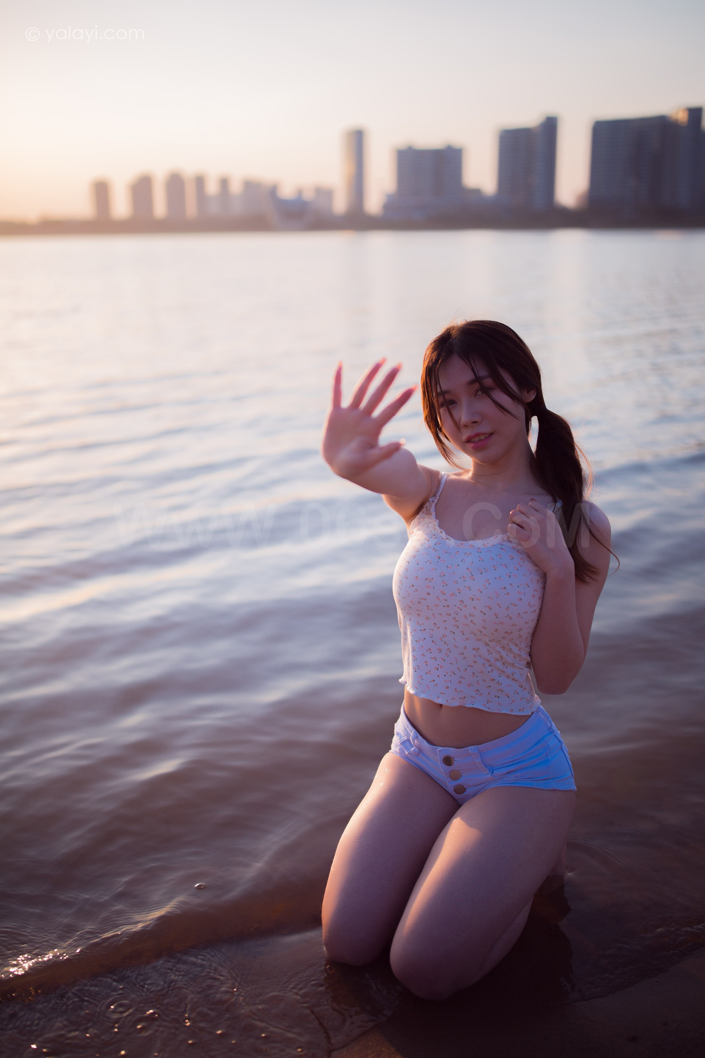 图片[28]-雅拉伊 – 香草《跋山涉水》[33P]-六色网