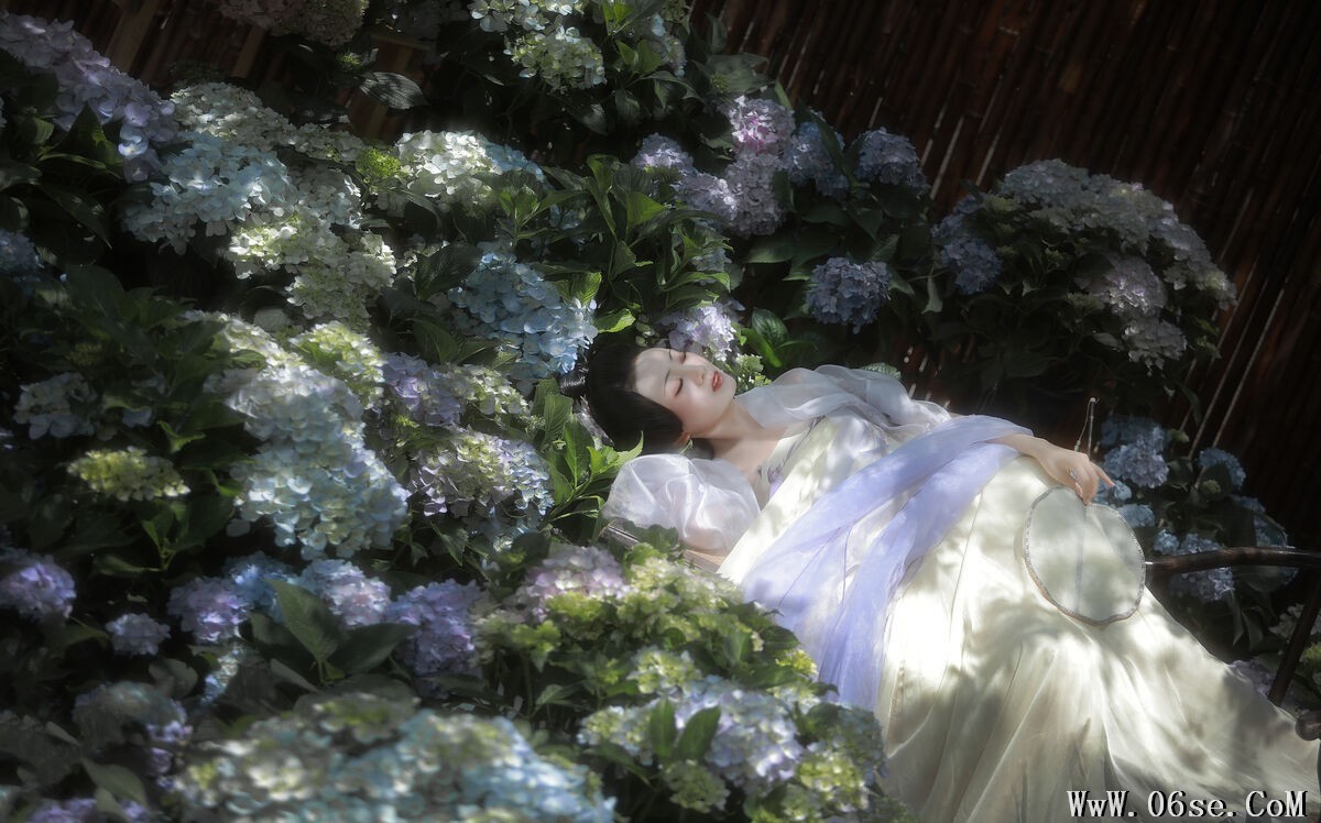 图片[10]-YiTuYu艺图语 Vol.7079 Yu Jin[22P]-六色网