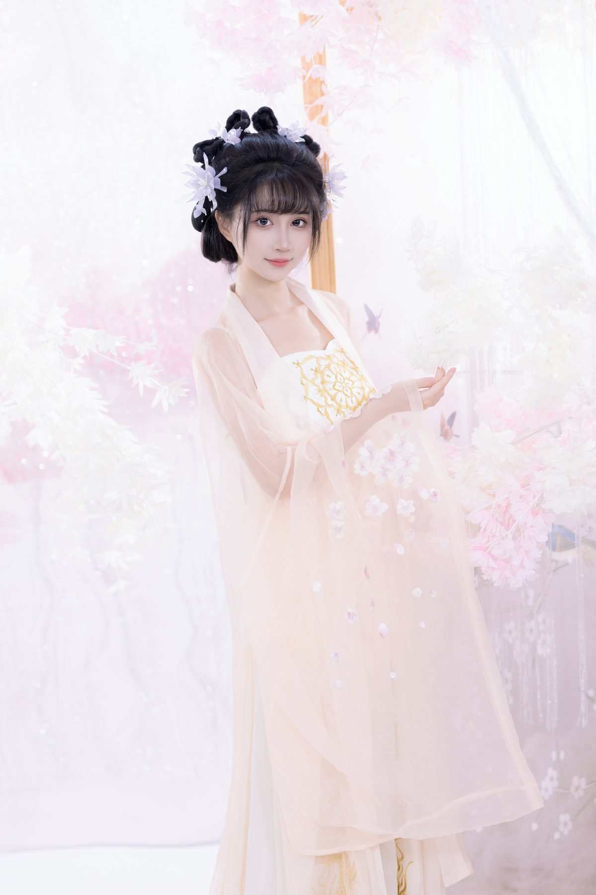 图片[18]-YiTuYu艺图语 Vol.5368 Qi Luo Sheng De Xiao Su Su[28P]-六色网