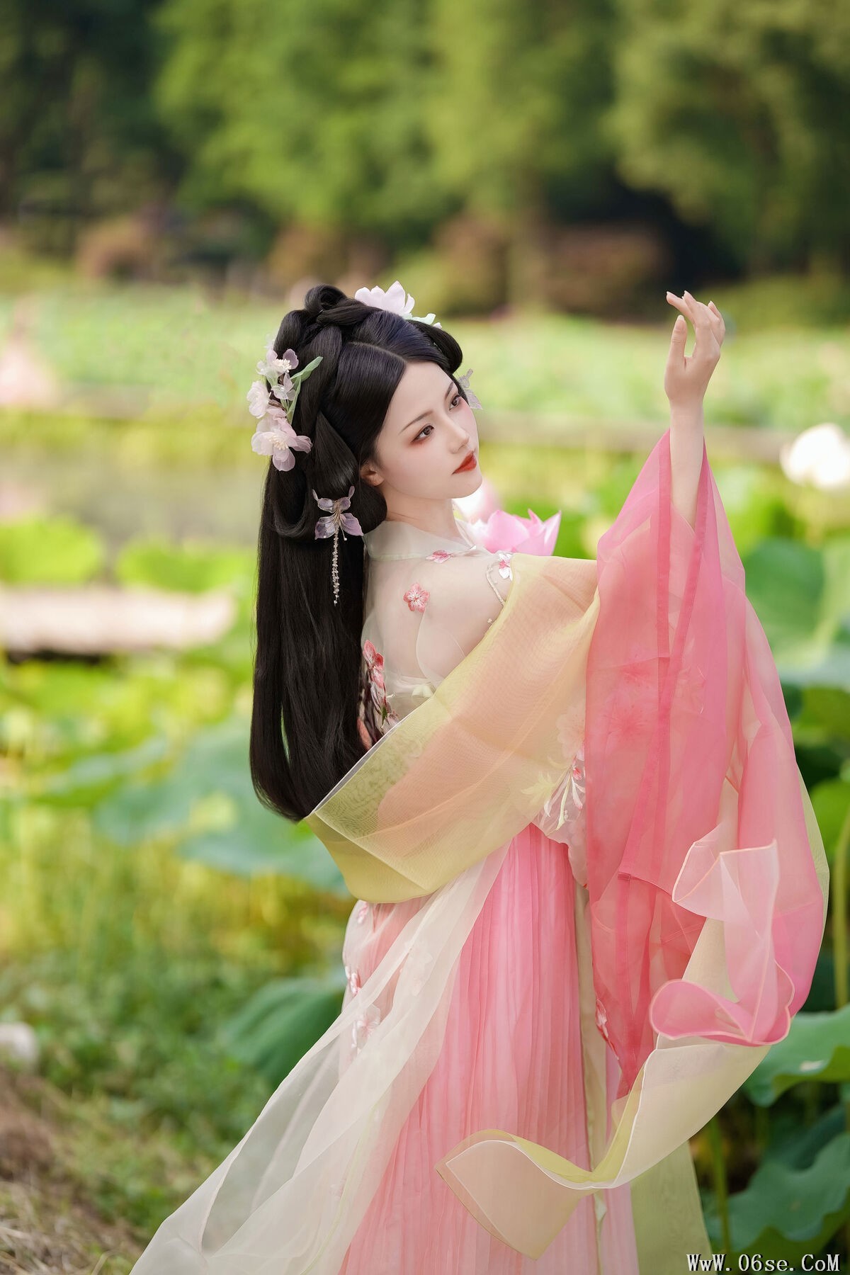 图片[5]-YiTuYu艺图语 Vol.7409 Yu Xiao Li Lili[23P]-六色网