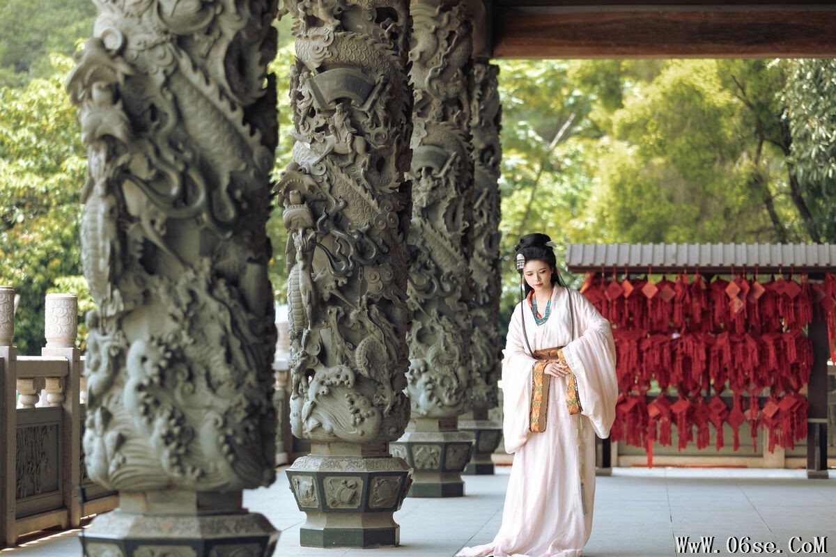 图片[22]-YiTuYu艺图语 Vol.7799 Qing Qing[25P]-六色网