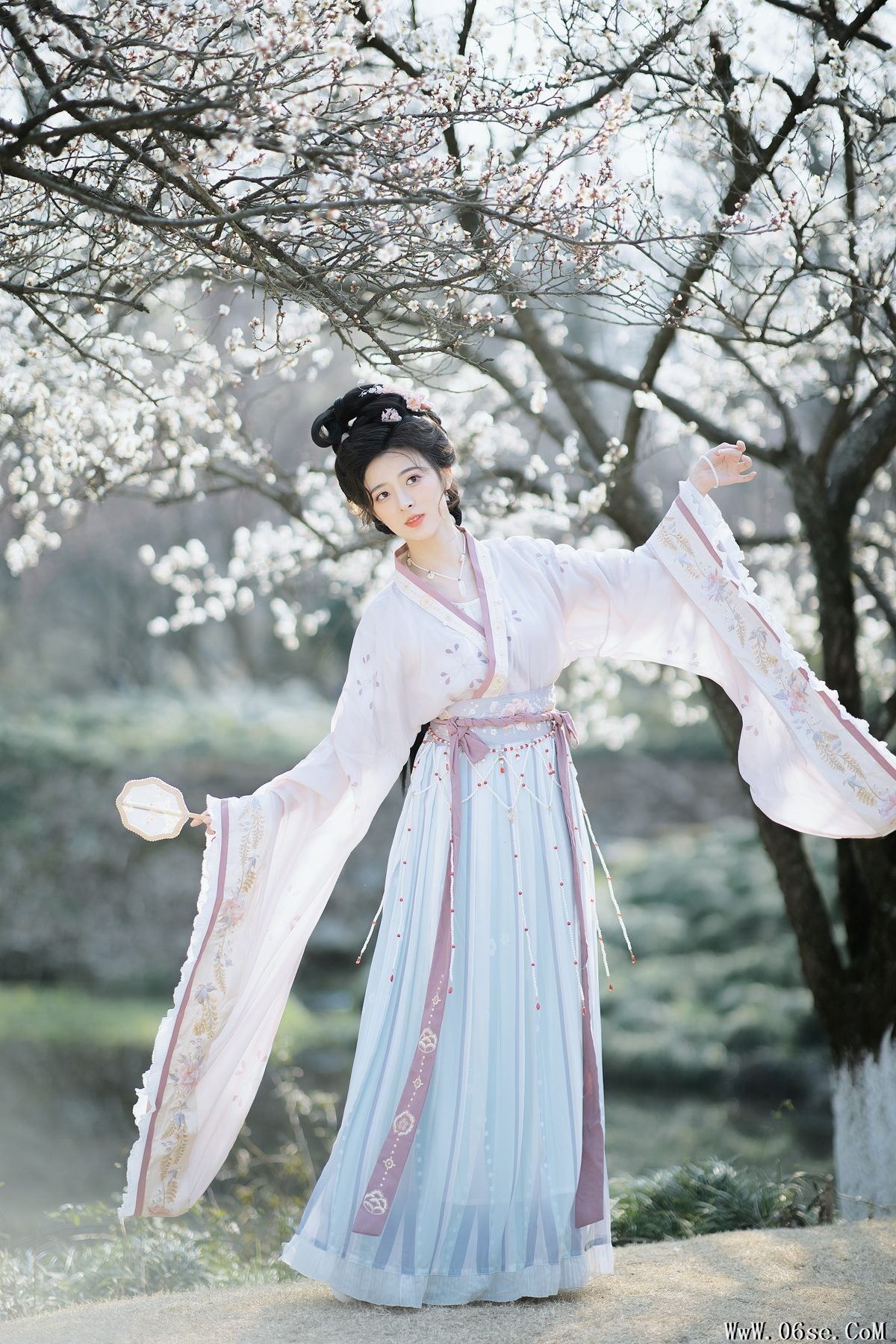 图片[13]-YiTuYu艺图语 Vol.3742 Ming Shu Cai Cai[47P]-六色网