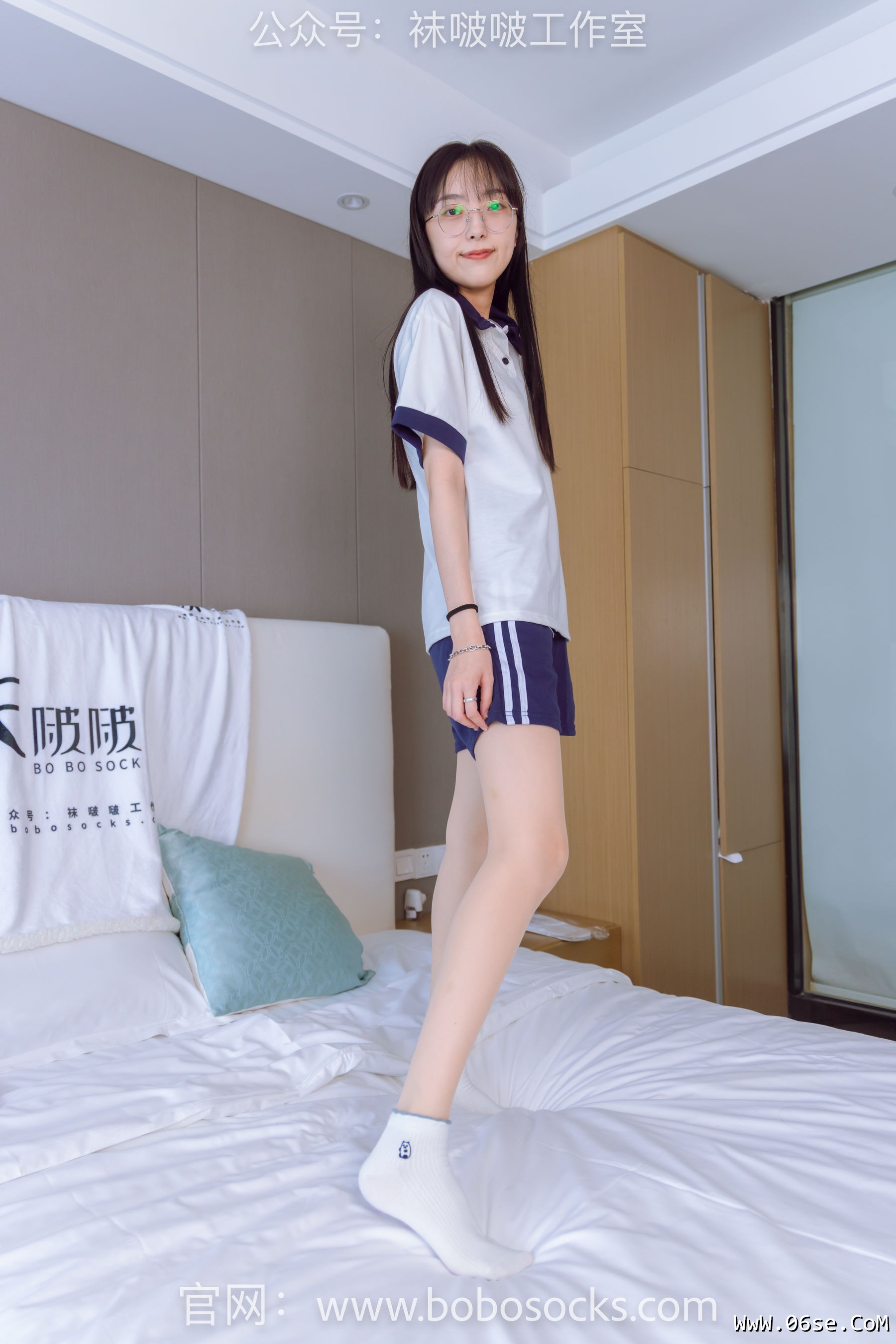 图片[94]-BoBoSocks袜啵啵 No.118 稚予-运动鞋、白棉袜、肉丝、踩小熊玩偶[140P]-六色网