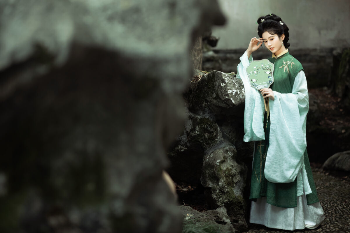 图片[23]-YiTuYu艺图语 Vol.7720 Ren Jian Yue-su Chen[36P]-六色网